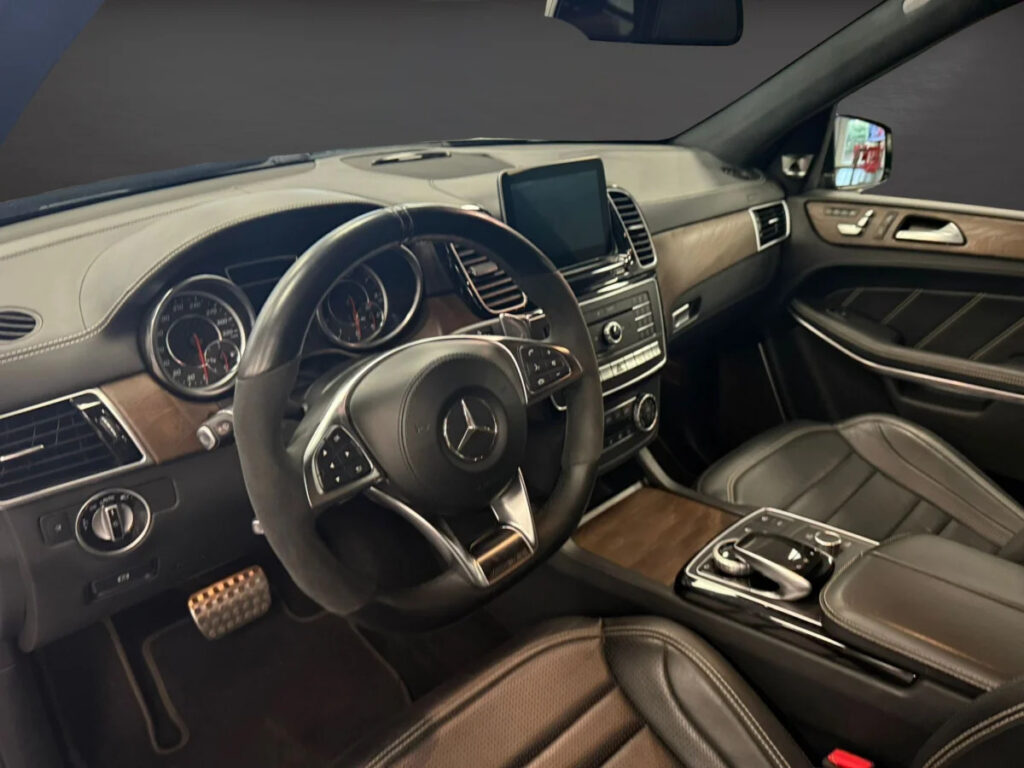 Mercedes-Benz GLS 63 AMG