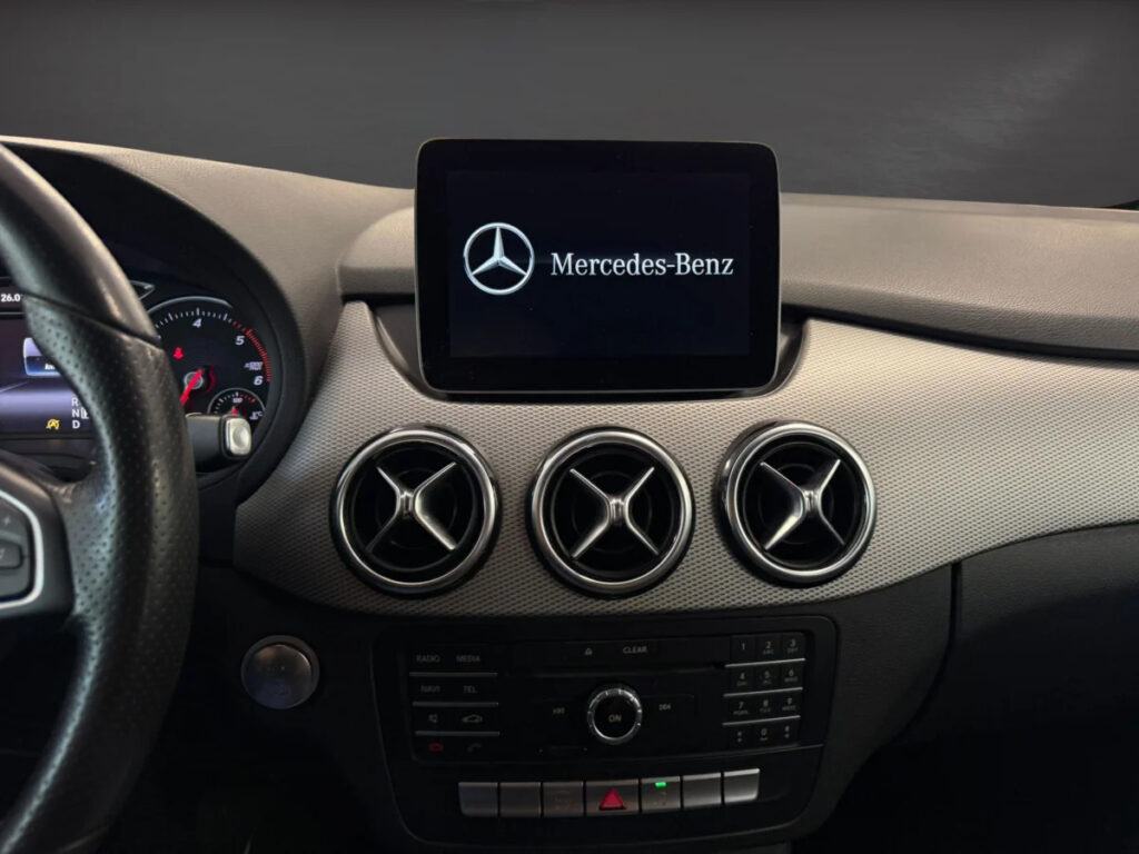 Mercedes-Benz Clase B 200D CDI 136CV Automatico