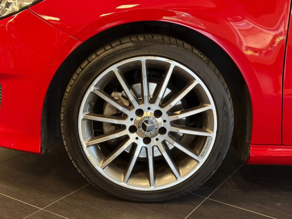 Mercedes-Benz Clase B 200D CDI 136CV Automatico