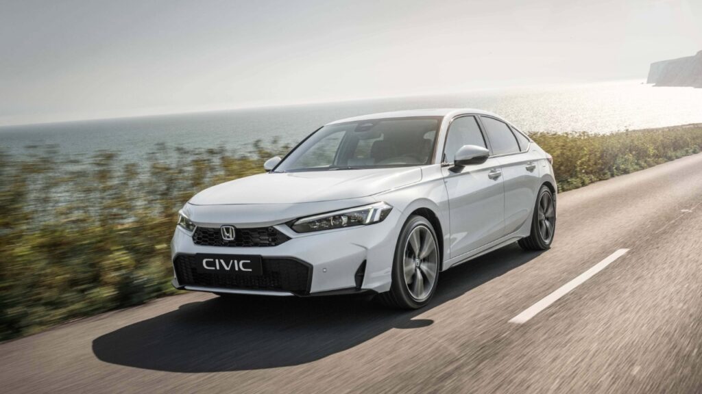 Honda Civic e:HEV 2025