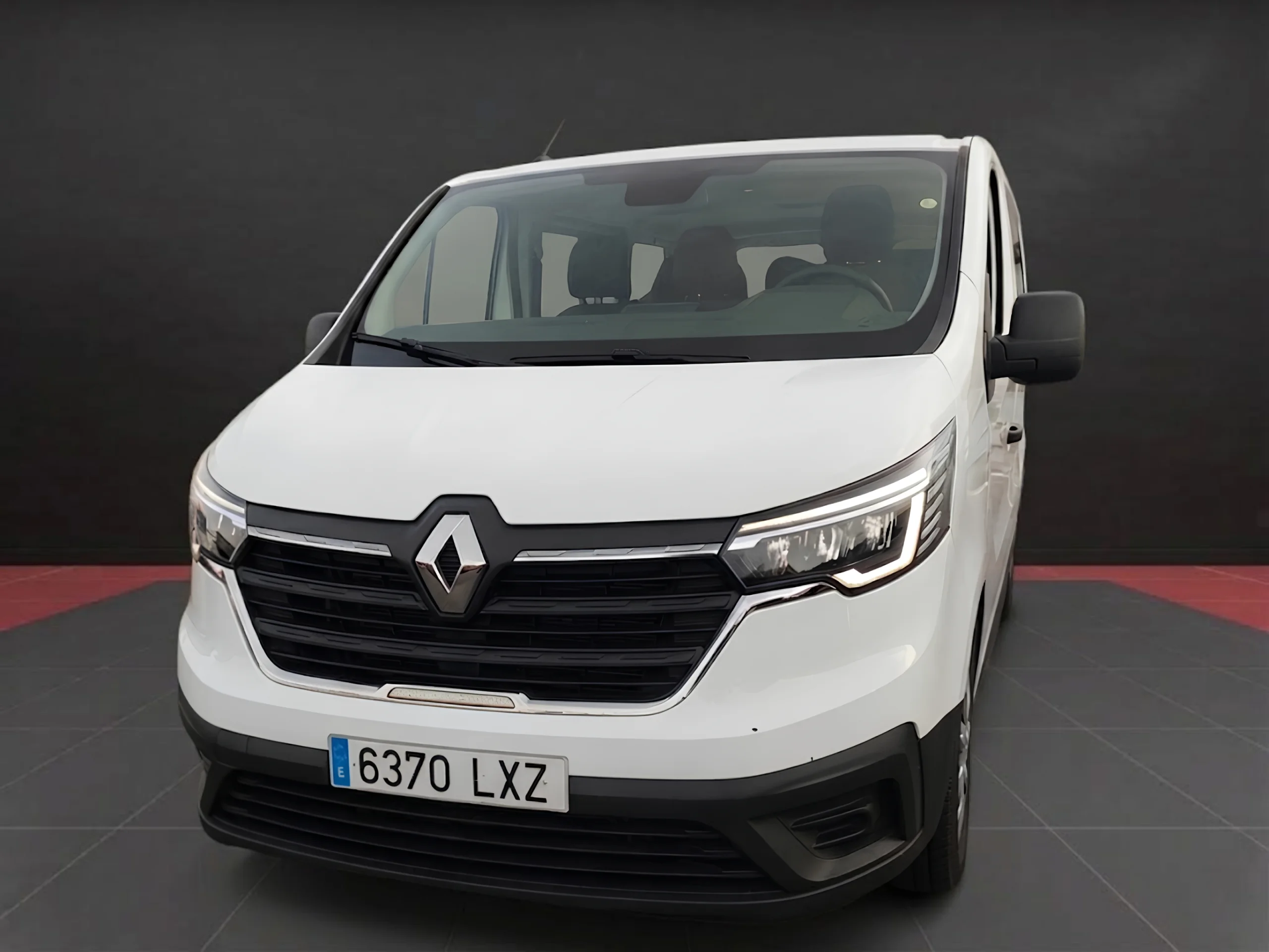 Renault Trafic Combi 9 Plazas L1H1 | Desde 402€/mes - Foto 4