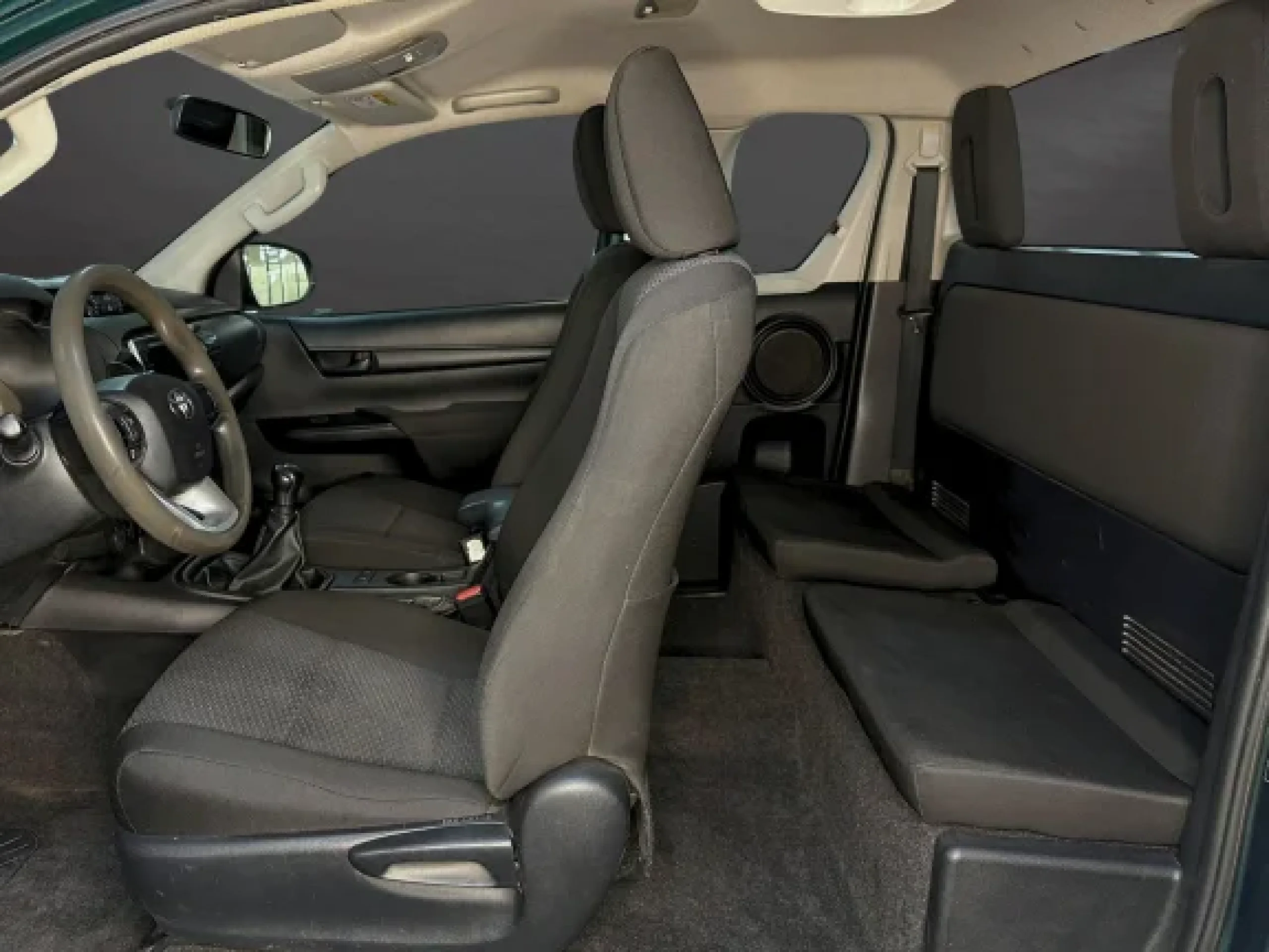 Toyota Hilux CABINA EXTRA 4X4 150 CV - Foto 18