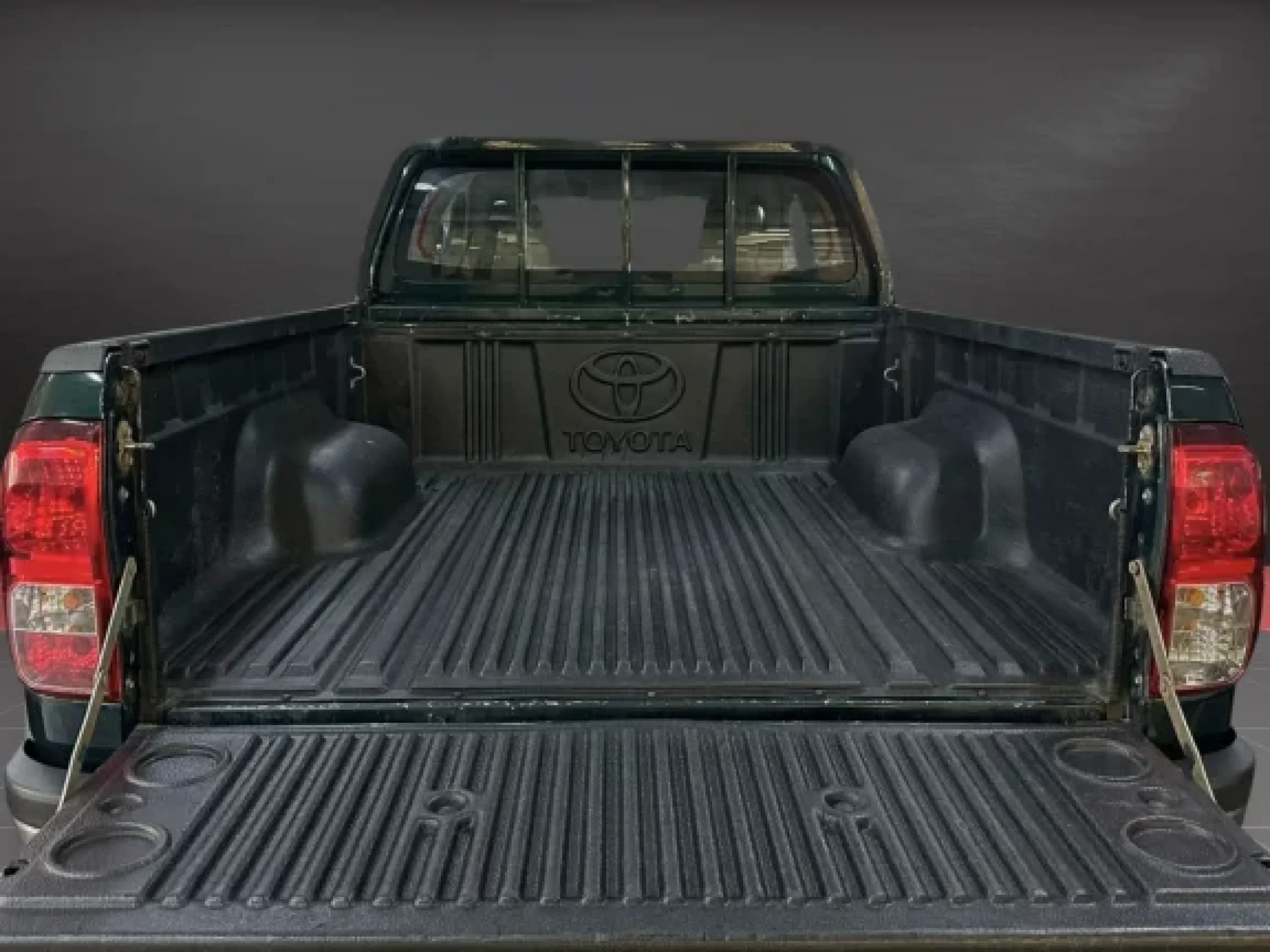 Toyota Hilux CABINA EXTRA 4X4 150 CV - Foto 7