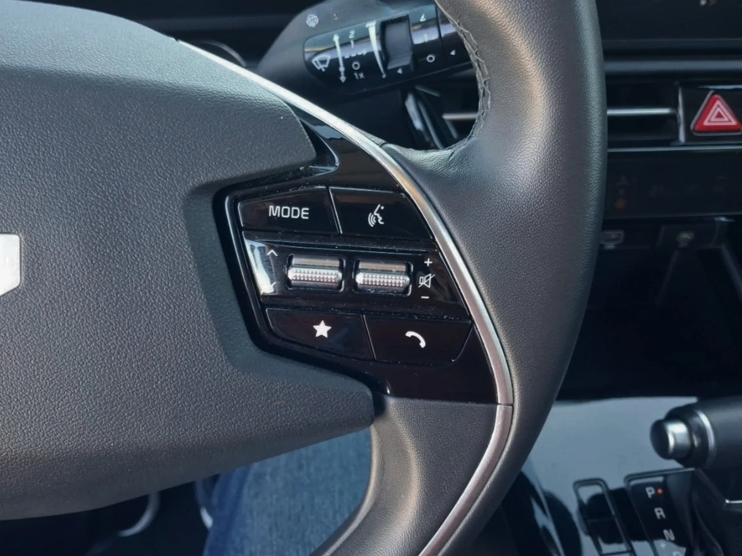 Kia Niro 1.6 GDi HEV Concept Automático (2023) | Etiqueta ECO - Foto 15
