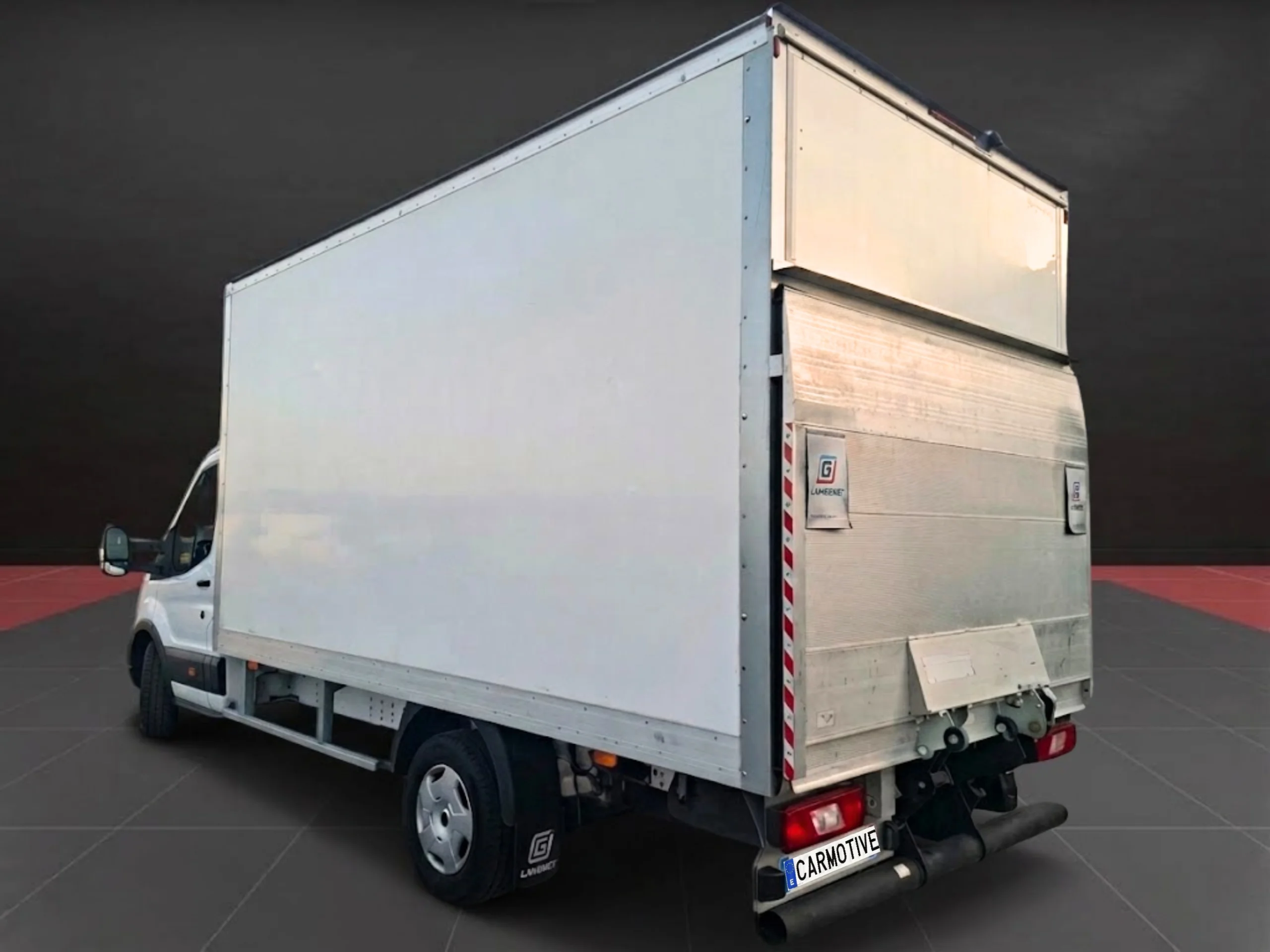 Ford Transit L4H3 Carrozado con Trampilla (2025) | Automático | Paquete Multimedia | Oportunidad de Reestreno | Desde 672€/mes - Foto 3