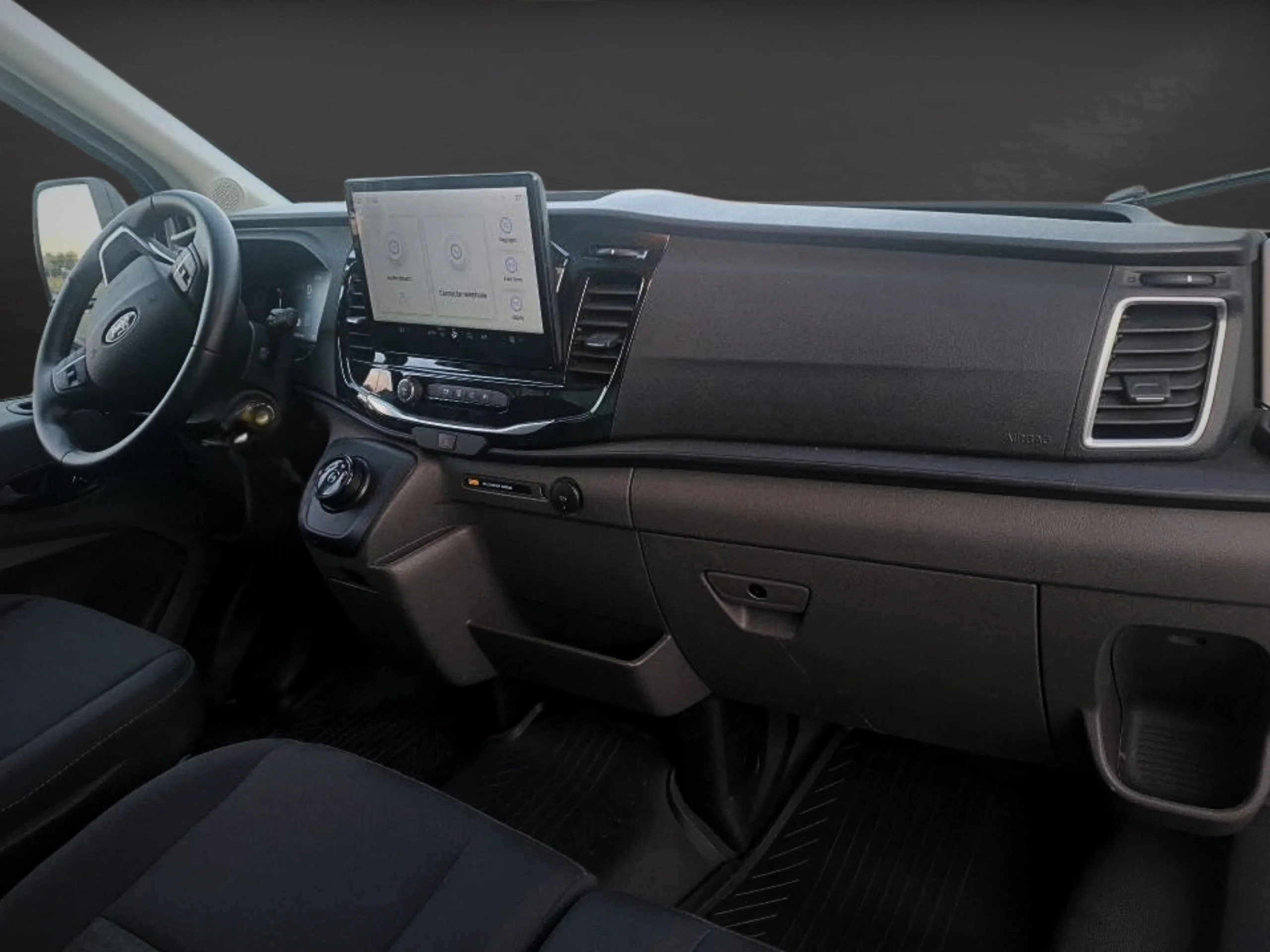 Ford Transit L4H3 Carrozado con Trampilla (2025) | Automático | Paquete Multimedia | Oportunidad de Reestreno | Desde 672€/mes - Foto 8
