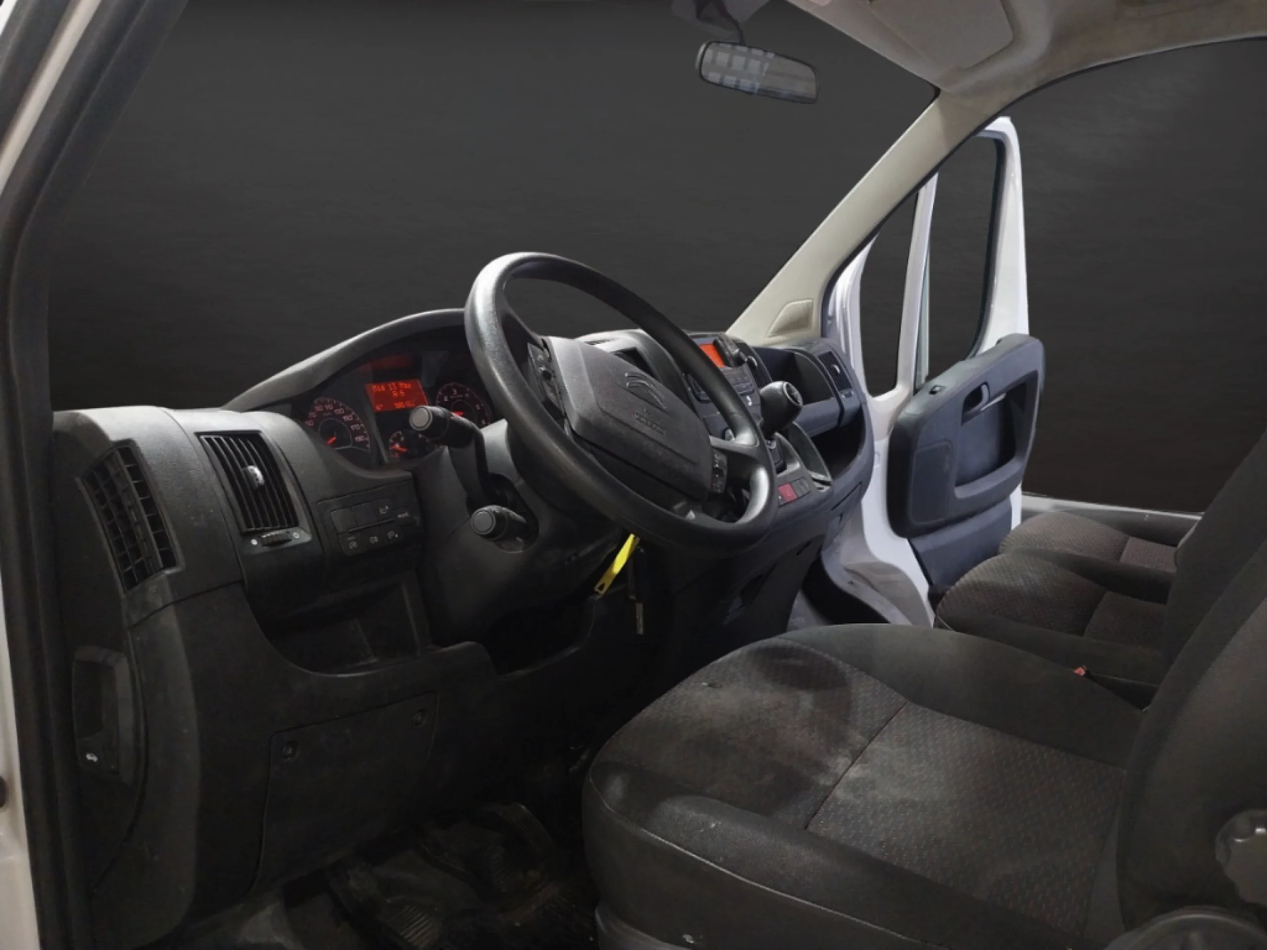 Citroen Jumper 35 L2H2 140CV (2023) | Desde 357€/mes - Foto 11