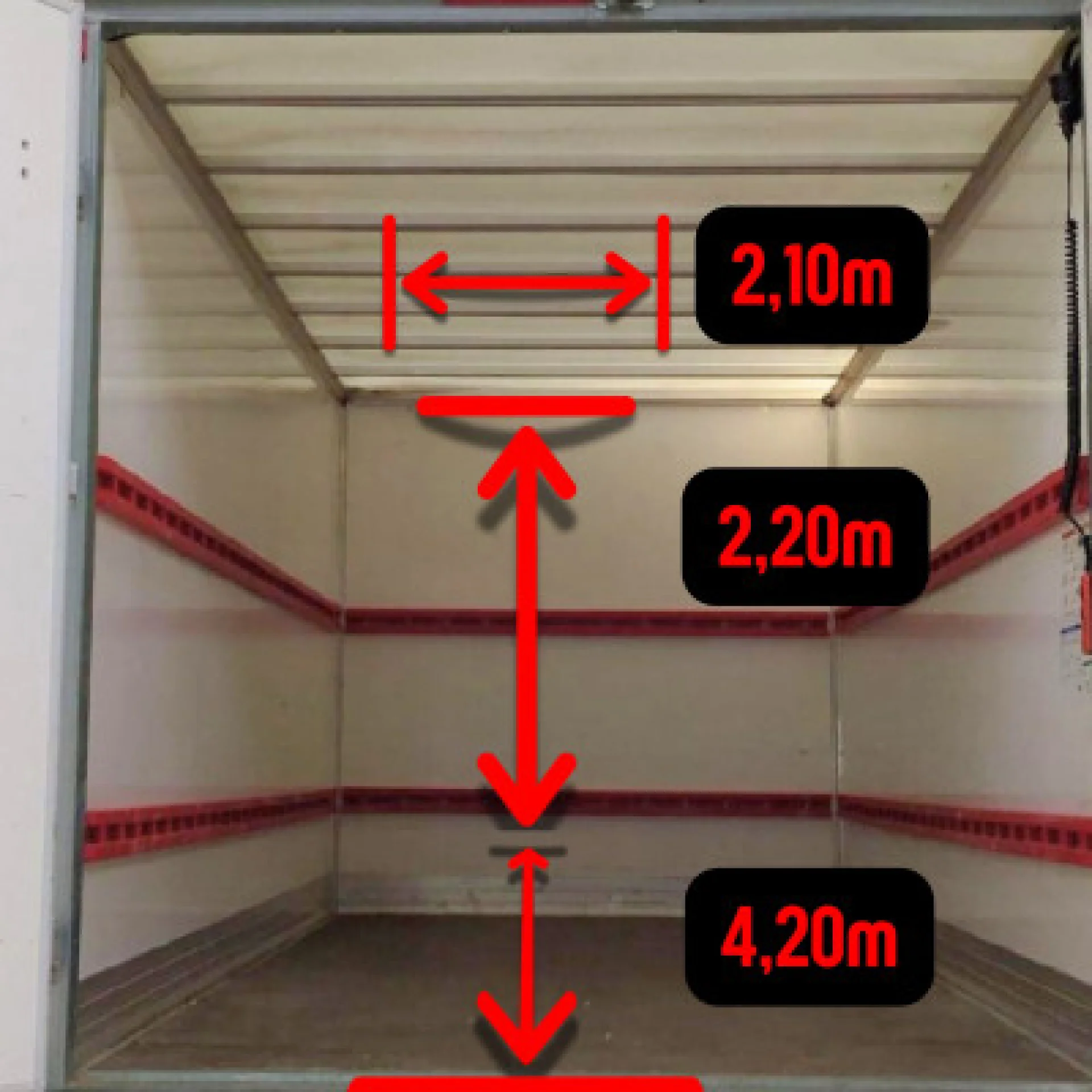 Ford Transit Carrozado L4 con Trampilla - Foto 6