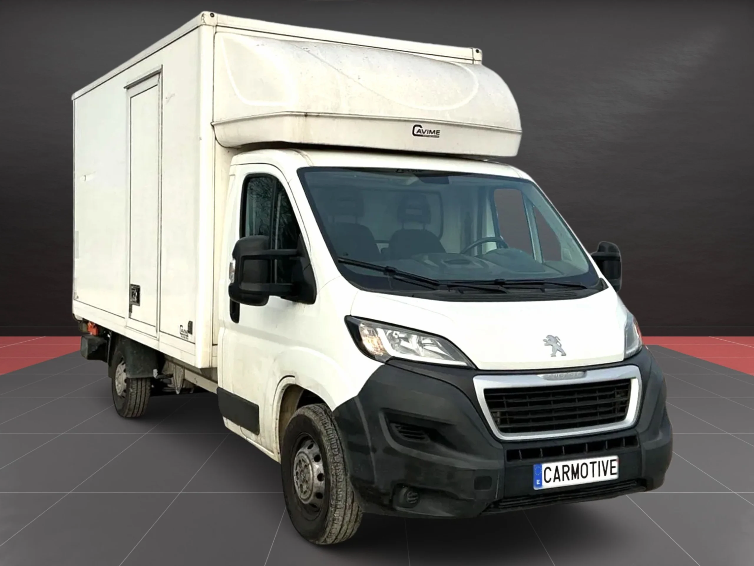 Peugeot Boxer Carrozado L4 Con trampilla y Puerta lateral 140CV  - Foto 3