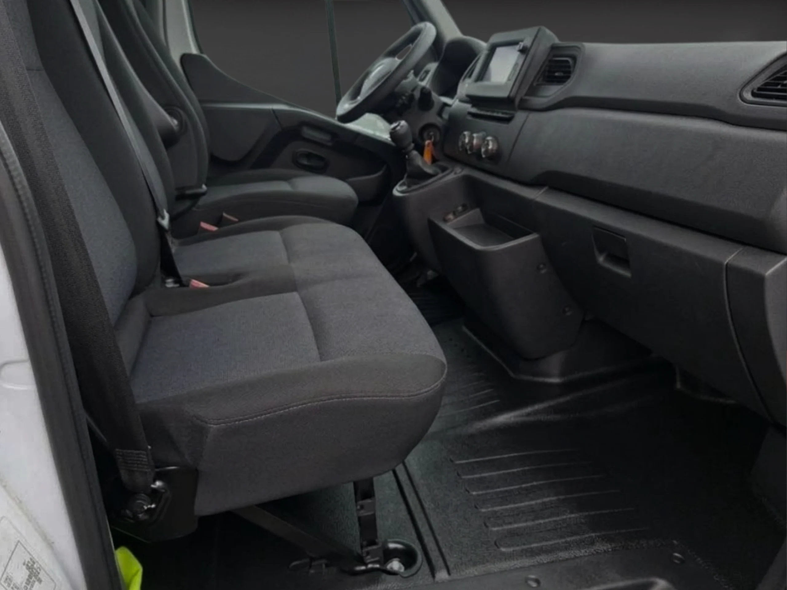 Renault Master L4H3 BluedCi Carrozado 145CV (2022) | Trampilla | Doble Rueda | Puerta Lateral | Desde 568 € al mes - Foto 9