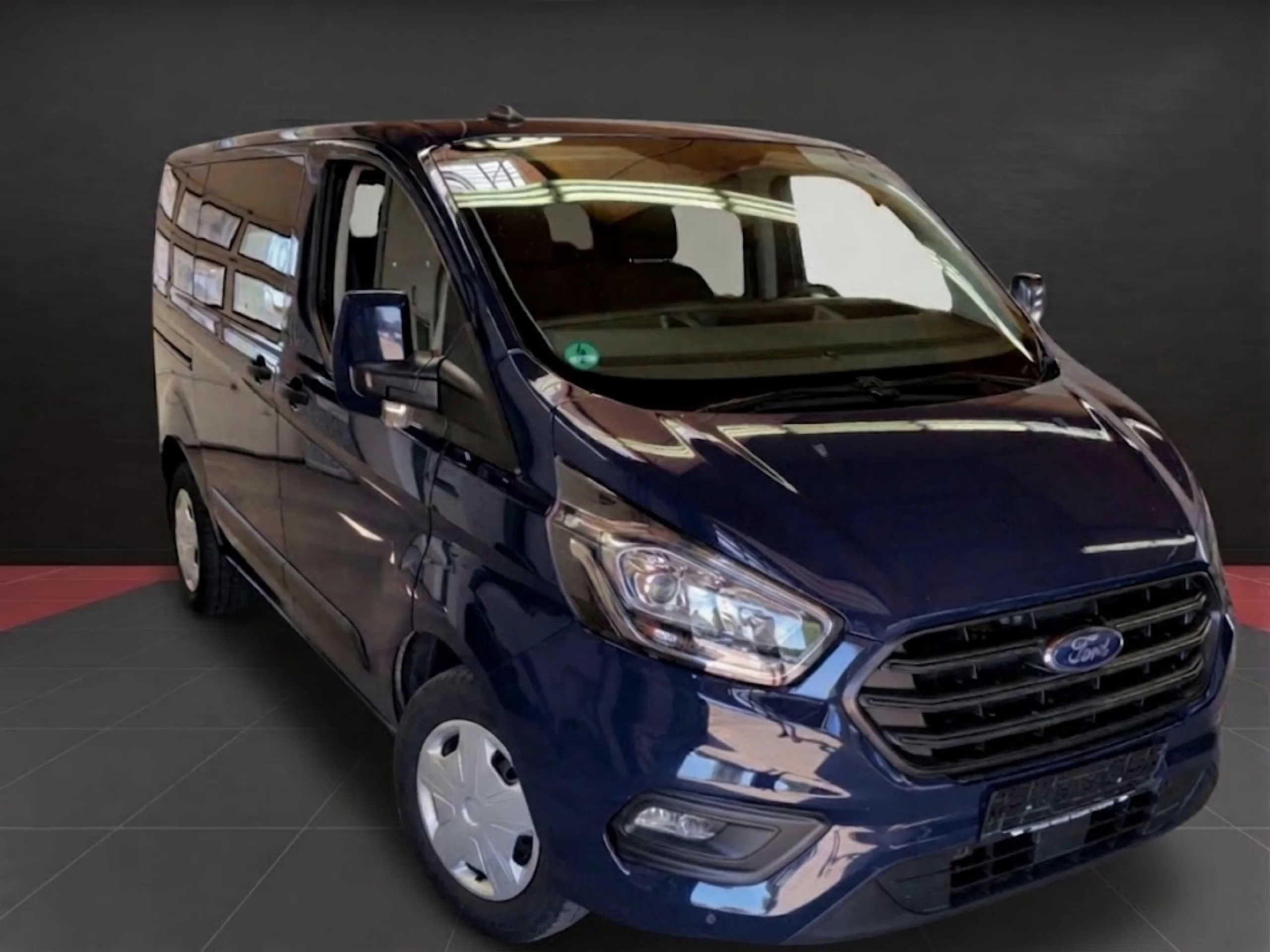 Ford Transit Custom Combi 9 Plazas L1H1(2023) | Desde 441€/mes - Foto 3