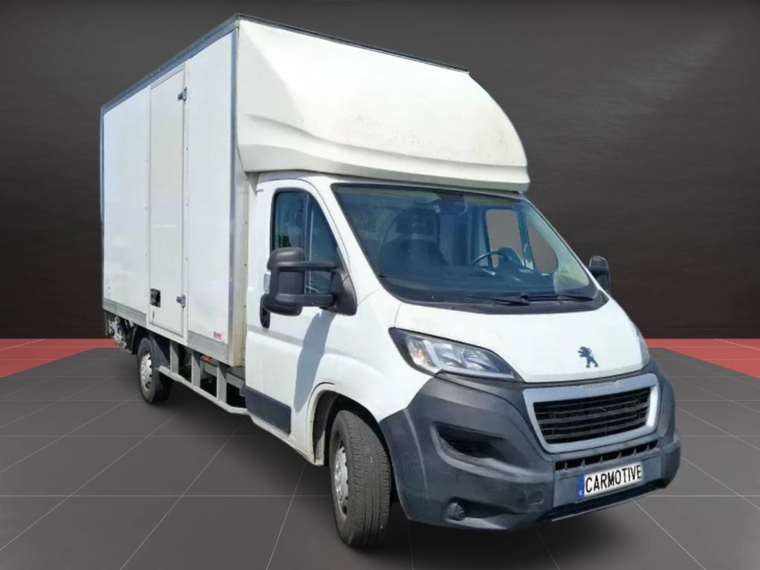 Peugeot Boxer Carrozado L4 Con trampilla y Puerta lateral 130CV  - Foto 3