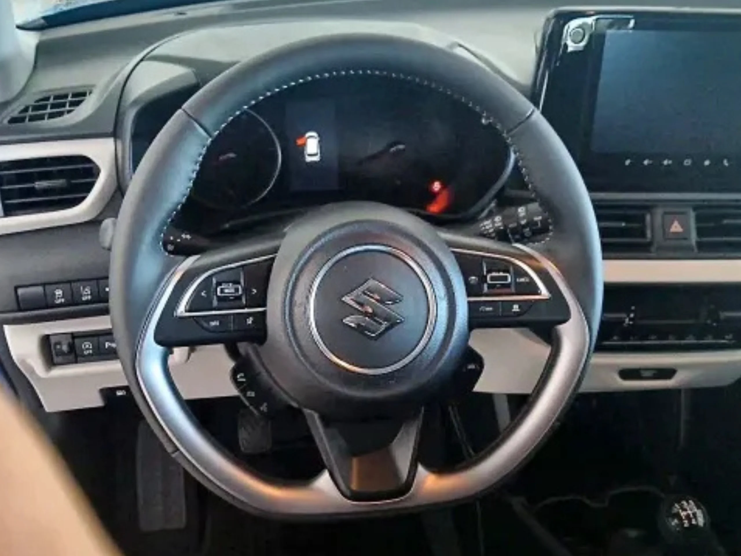 Suzuki Swift 1.2 MHEV S2 (2026) | Etiqueta ECO | 5.200km | Oportunidad de reestreno - Foto 12