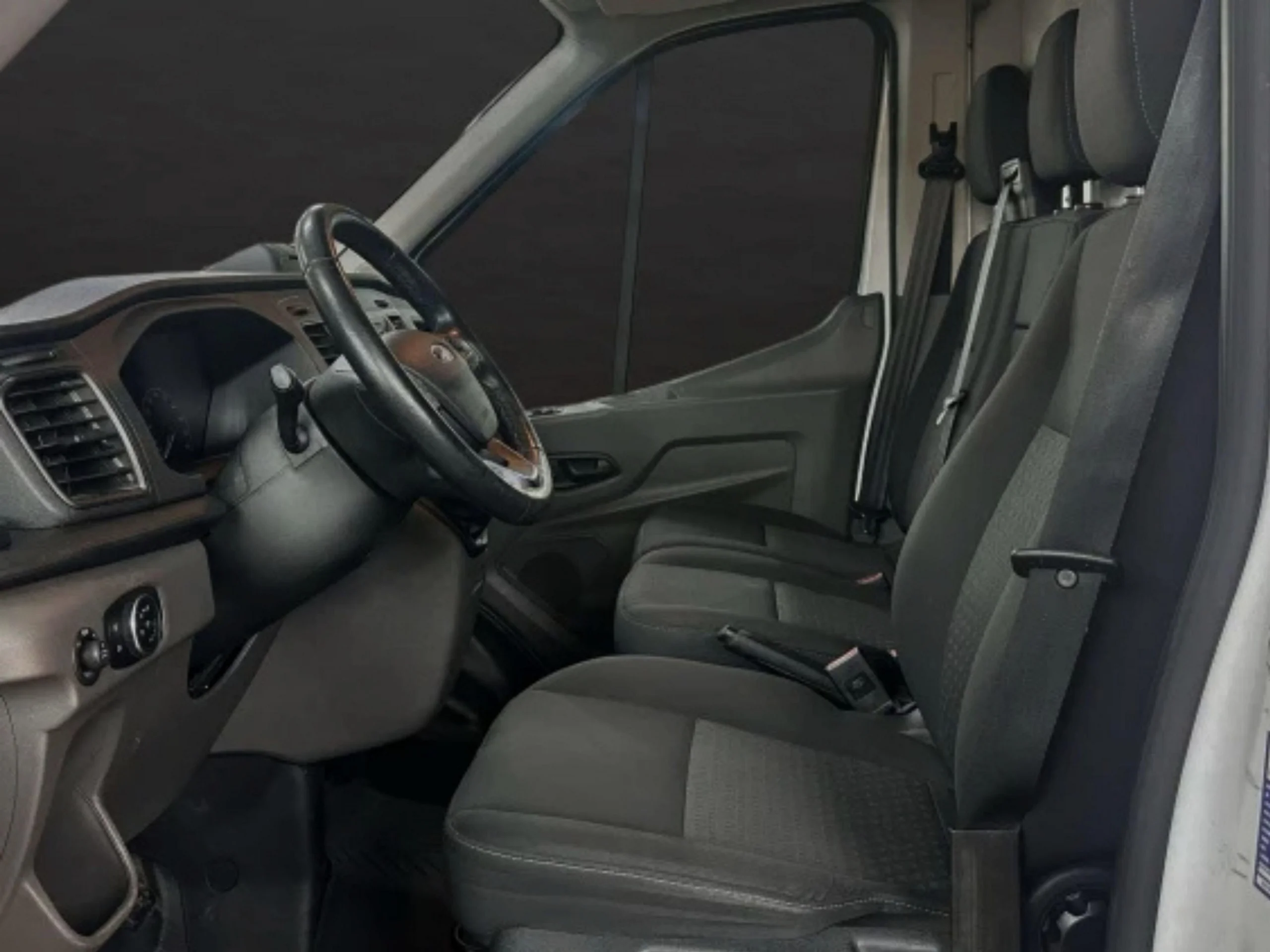 Ford Transit Carrozado L3H3 3.500kg Doble Rueda, Trampilla y Puerta Lateral ¡Desde 533 €/mes! - Foto 9