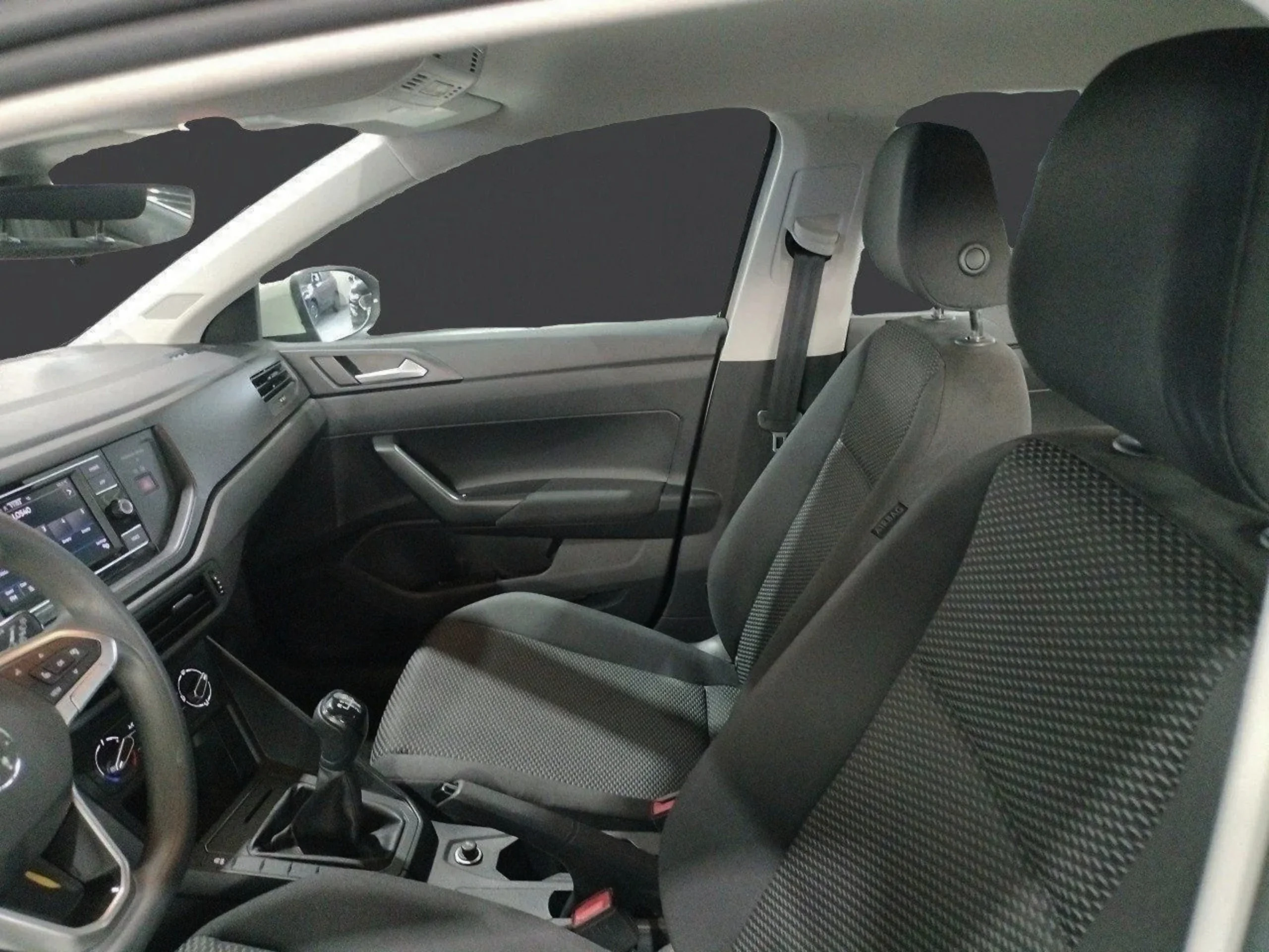 Volkswagen Taigo Life 1.0 TSI (2023) | 95CV | Desde 254€/mes - Foto 9