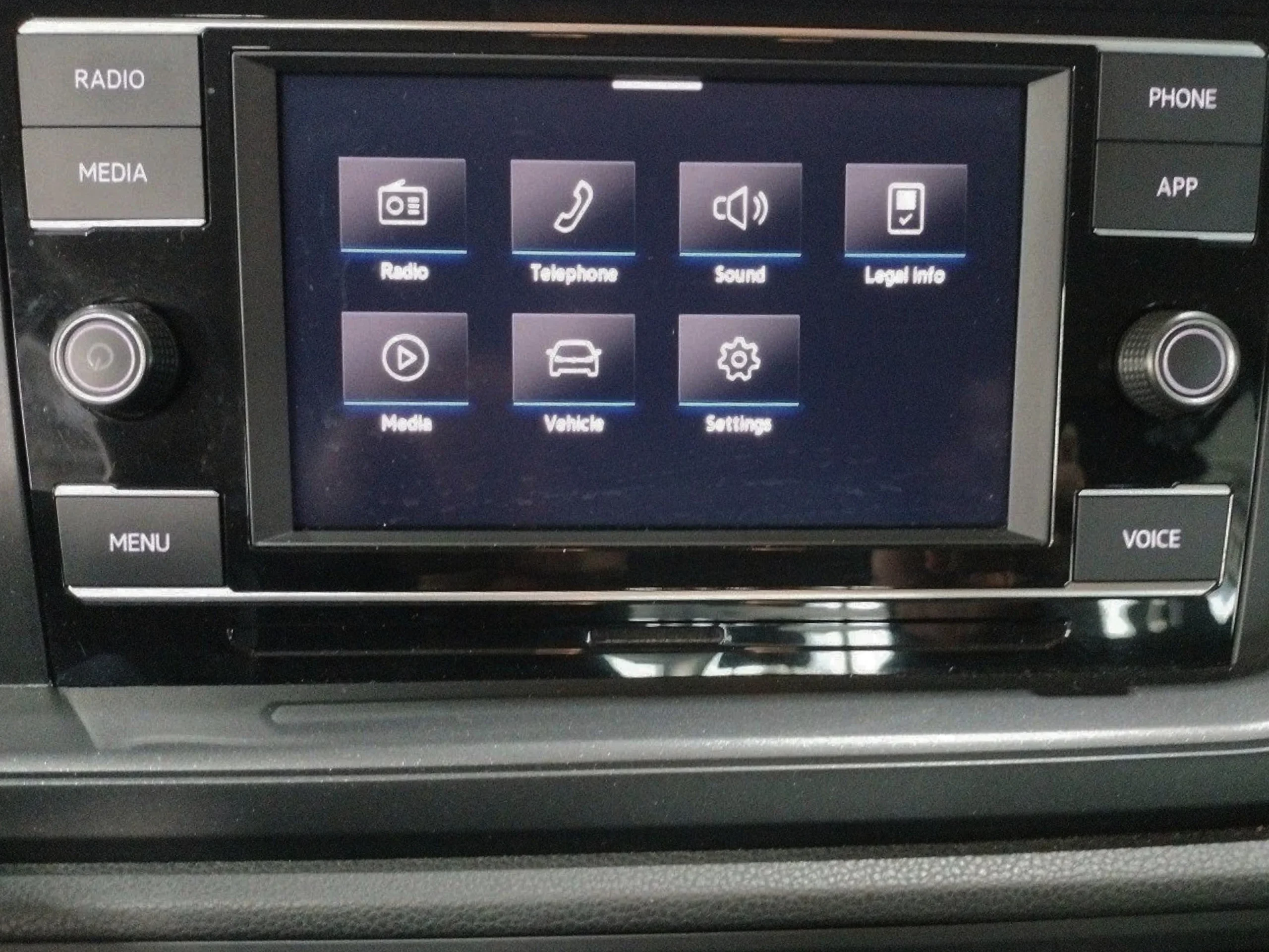 Volkswagen Taigo Life 1.0 TSI (2023) | 95CV | Desde 254€/mes - Foto 17