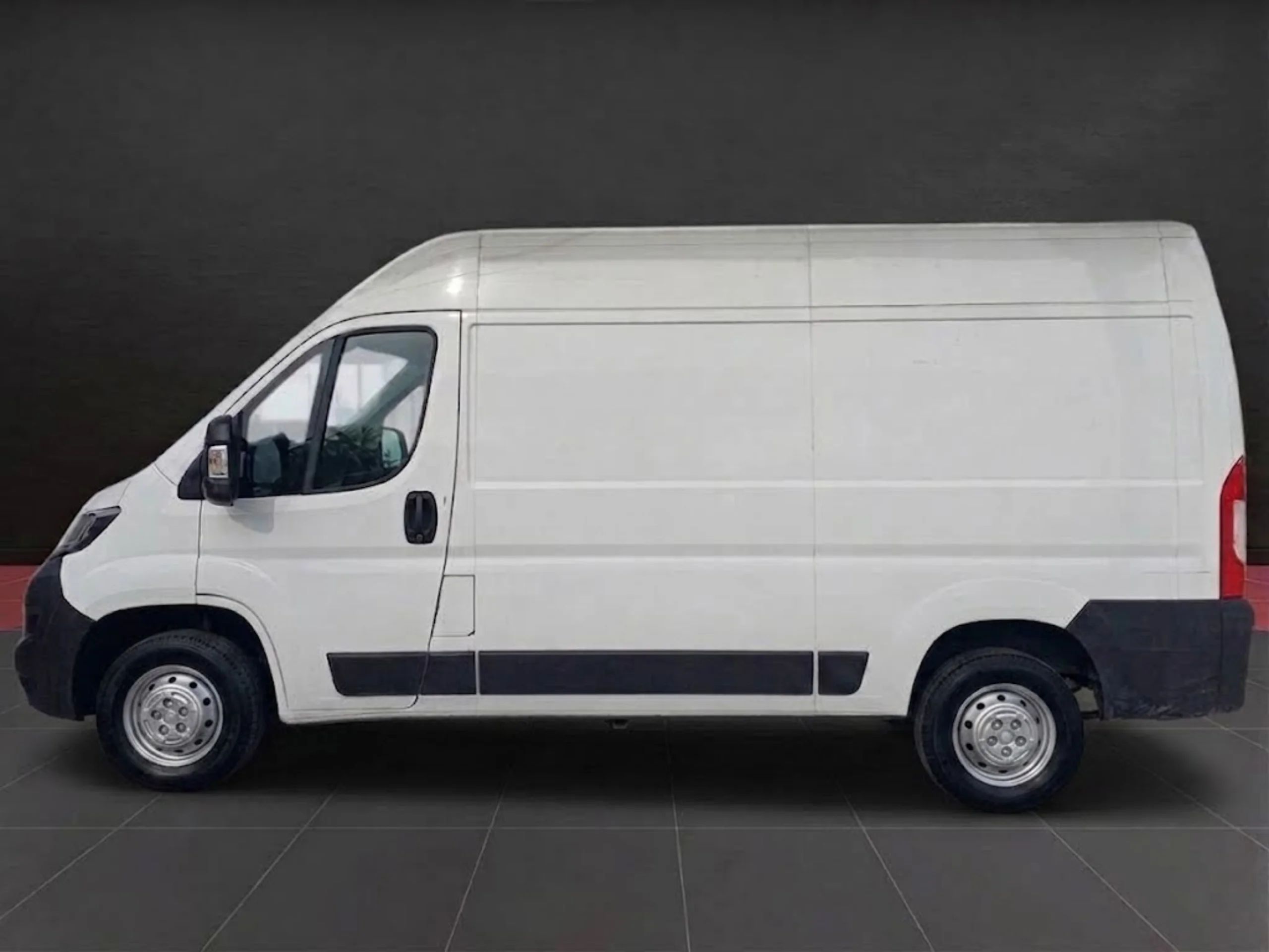 Peugeot Boxer L2H2 140CV (2024) | Reestreno | Desde 402€/mes - Foto 6