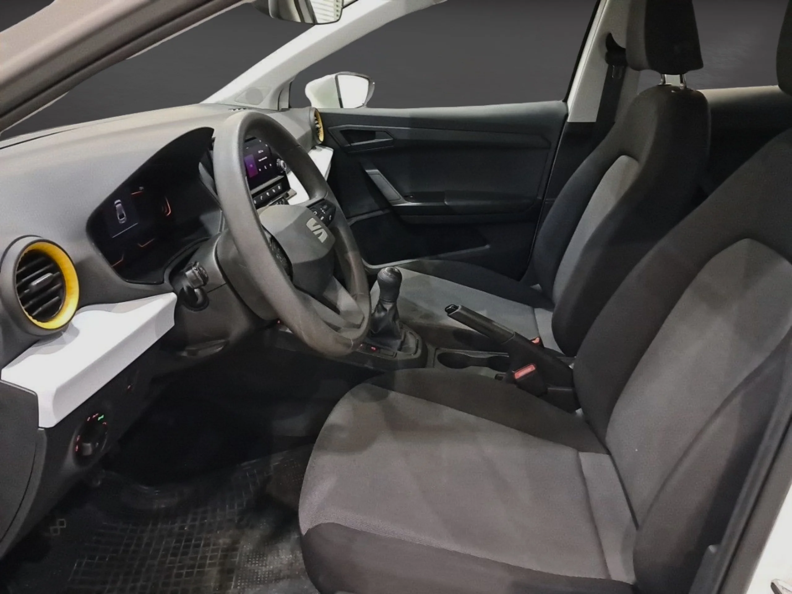 Seat Ibiza 1.0 MPI 59kW (80CV) Reference Plus - Foto 9