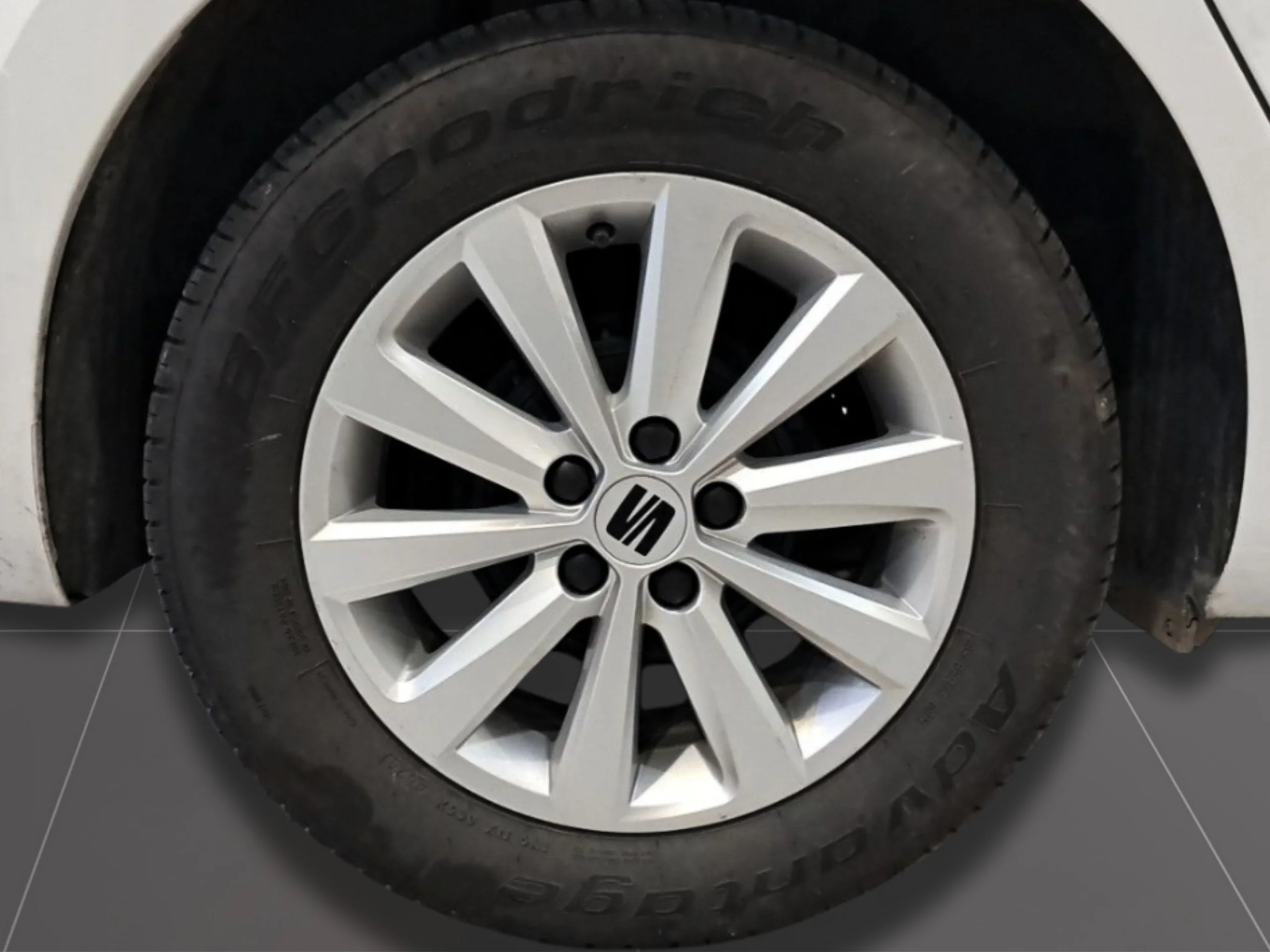 Seat Ibiza 1.0 MPI 59kW (80CV) Reference Plus - Foto 19