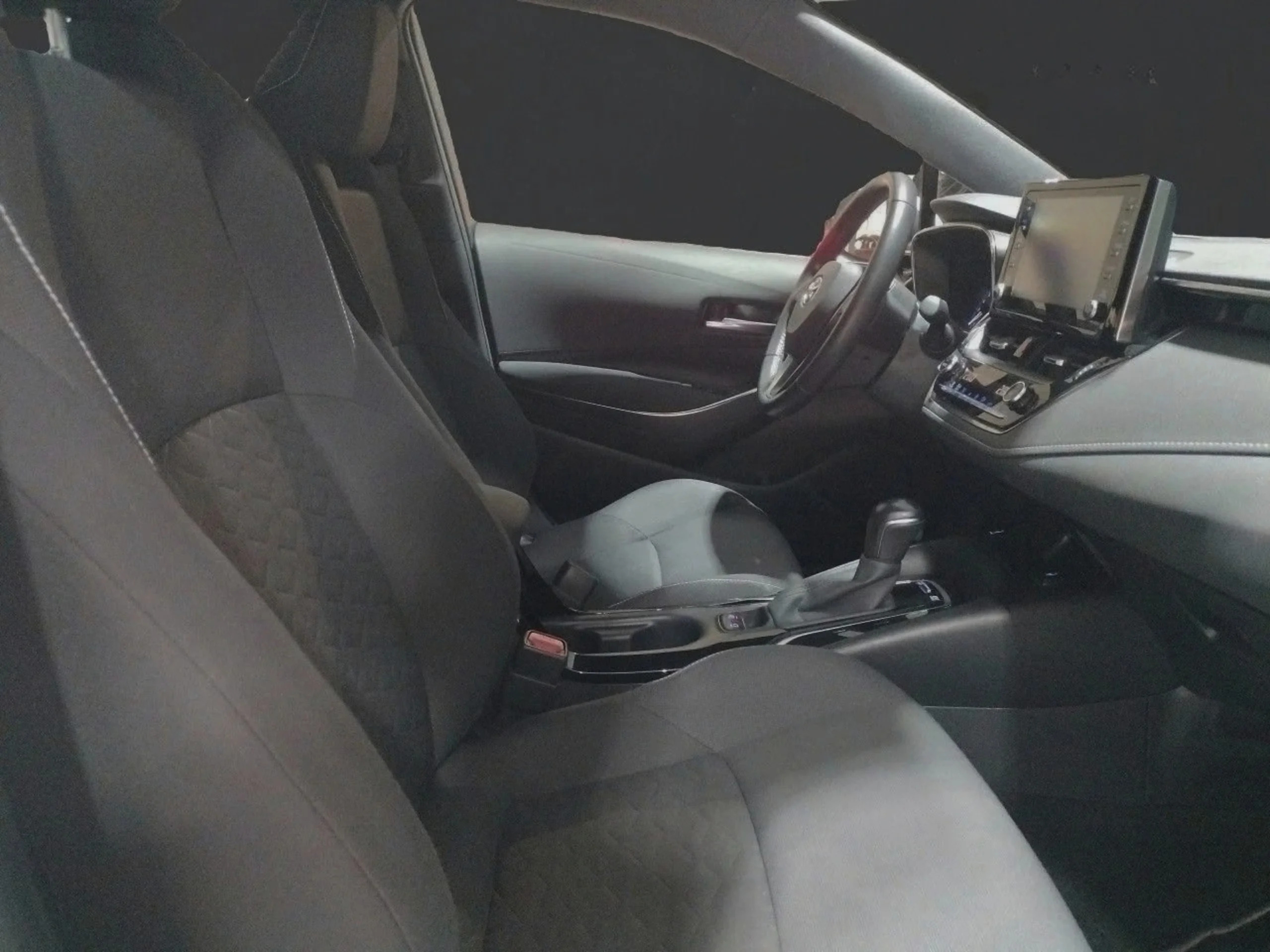 Toyota Corolla 1.8 125H BUSINESS E-CVT | Desde 336€/mes - Foto 9