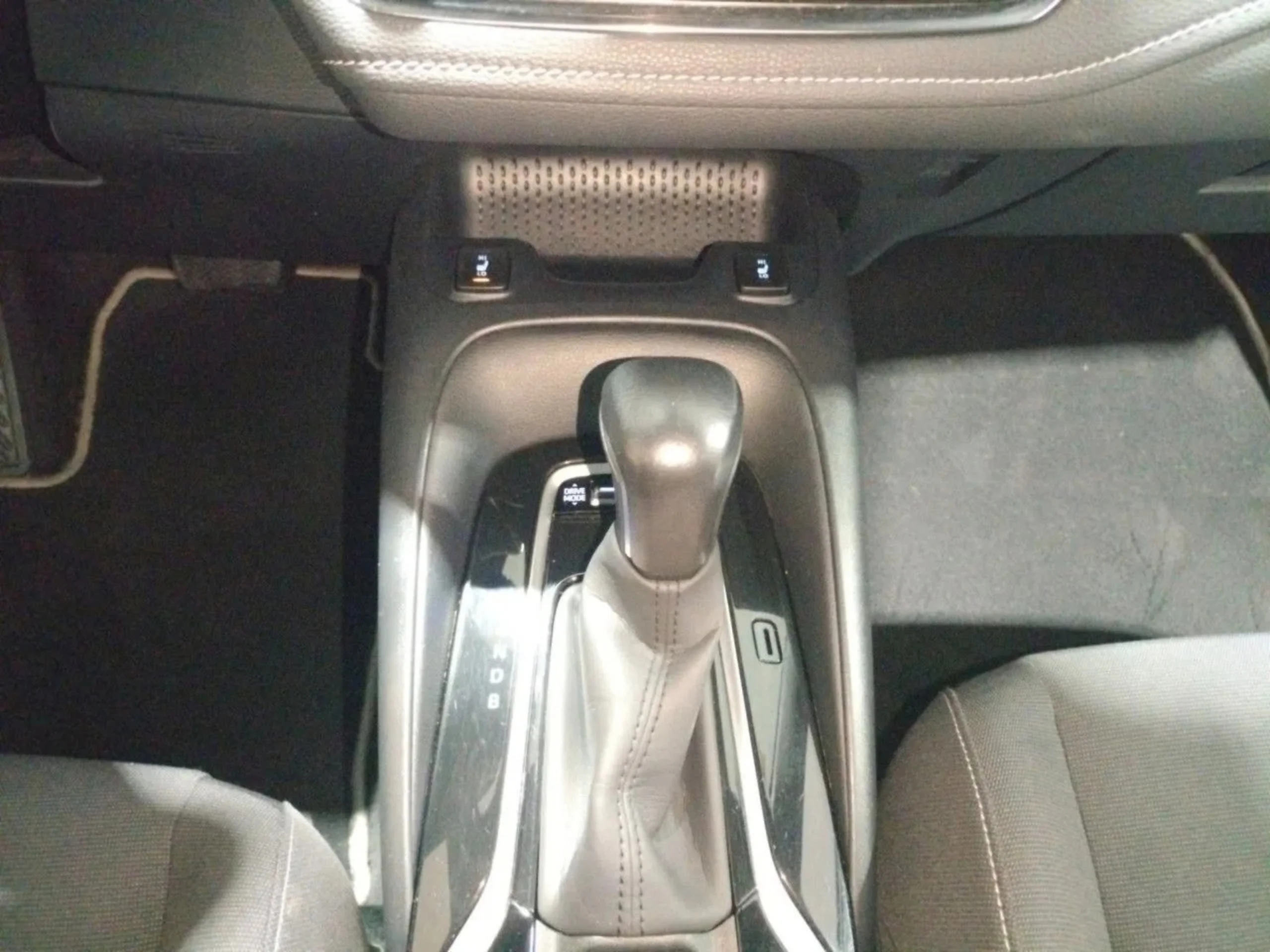 Toyota Corolla 1.8 125H BUSINESS E-CVT | Desde 336€/mes - Foto 20