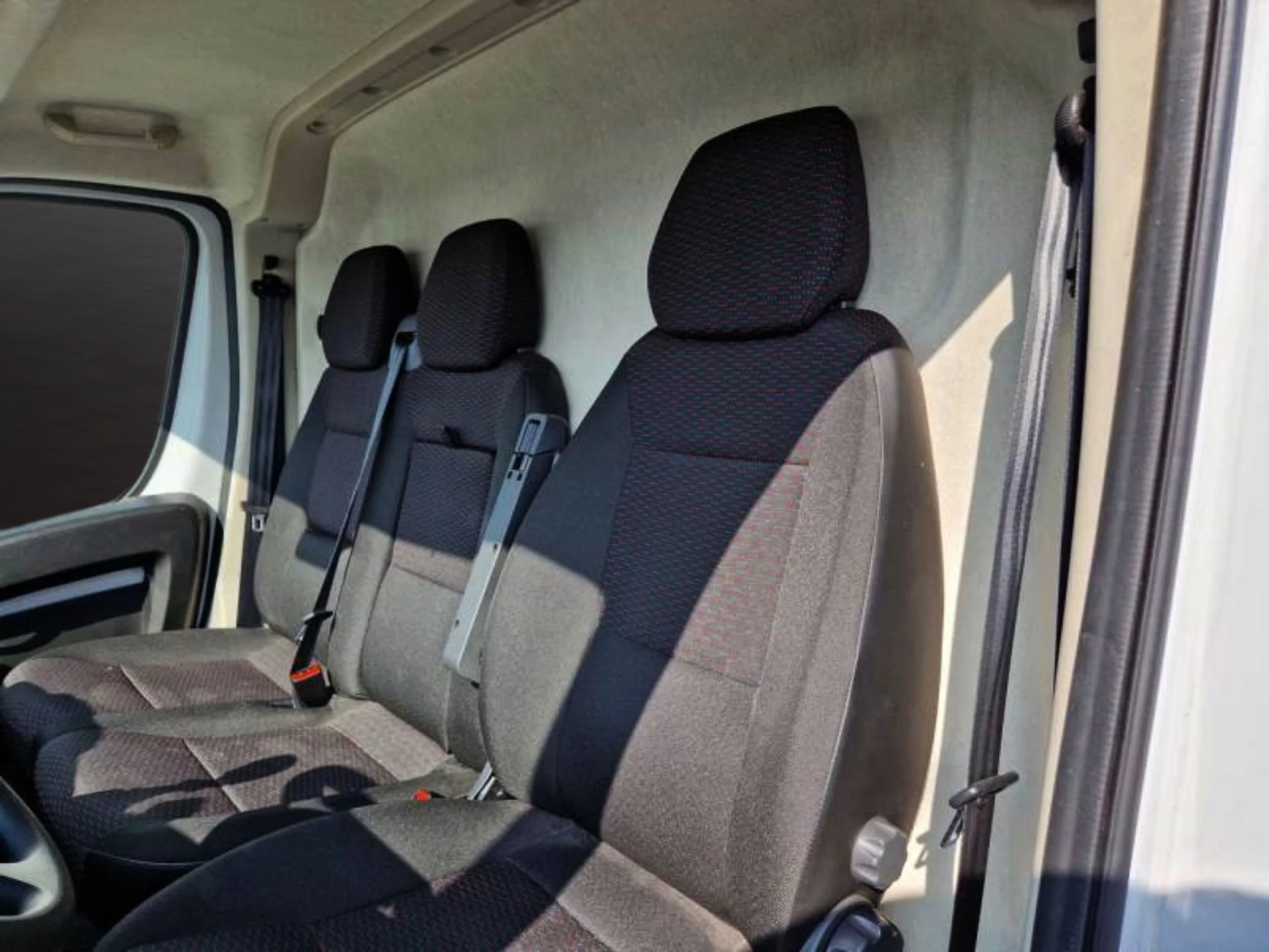 Peugeot Boxer Carrozado L4 140 CV - Foto 8