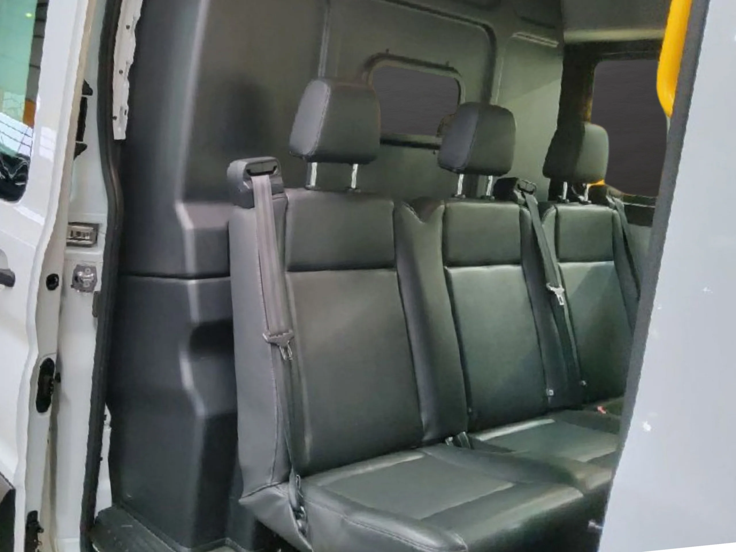 Ford Transit L3H2 Mixta (2023) | 6 Plazas | Separador de carga | Desde 447€/mes - Foto 7