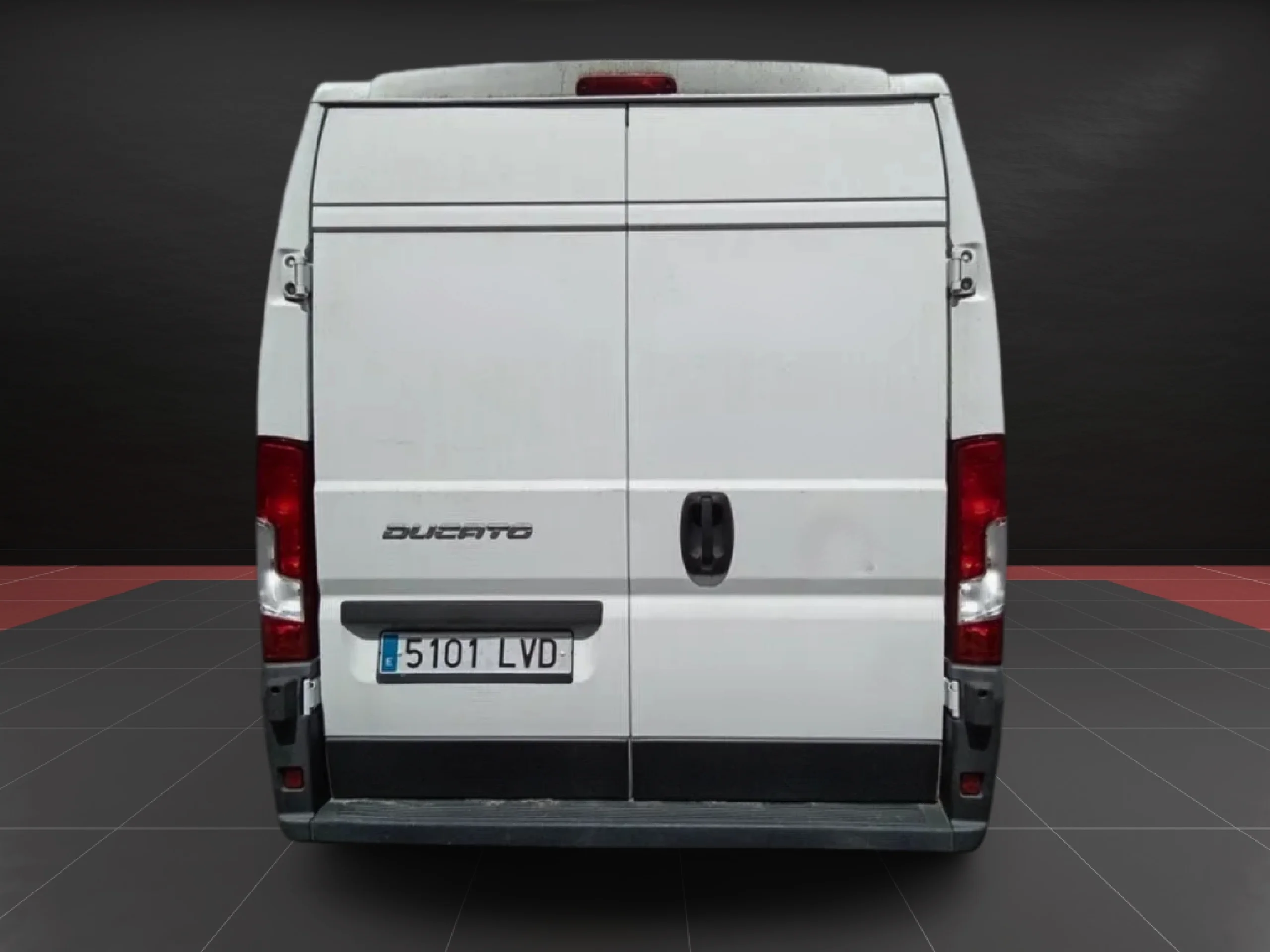 Fiat Ducato Furgón 35 L2H2 GNC (2021) | Ahorro, Etiqueta ECO y Capacidad | Desde 289 € al mes - Foto 6