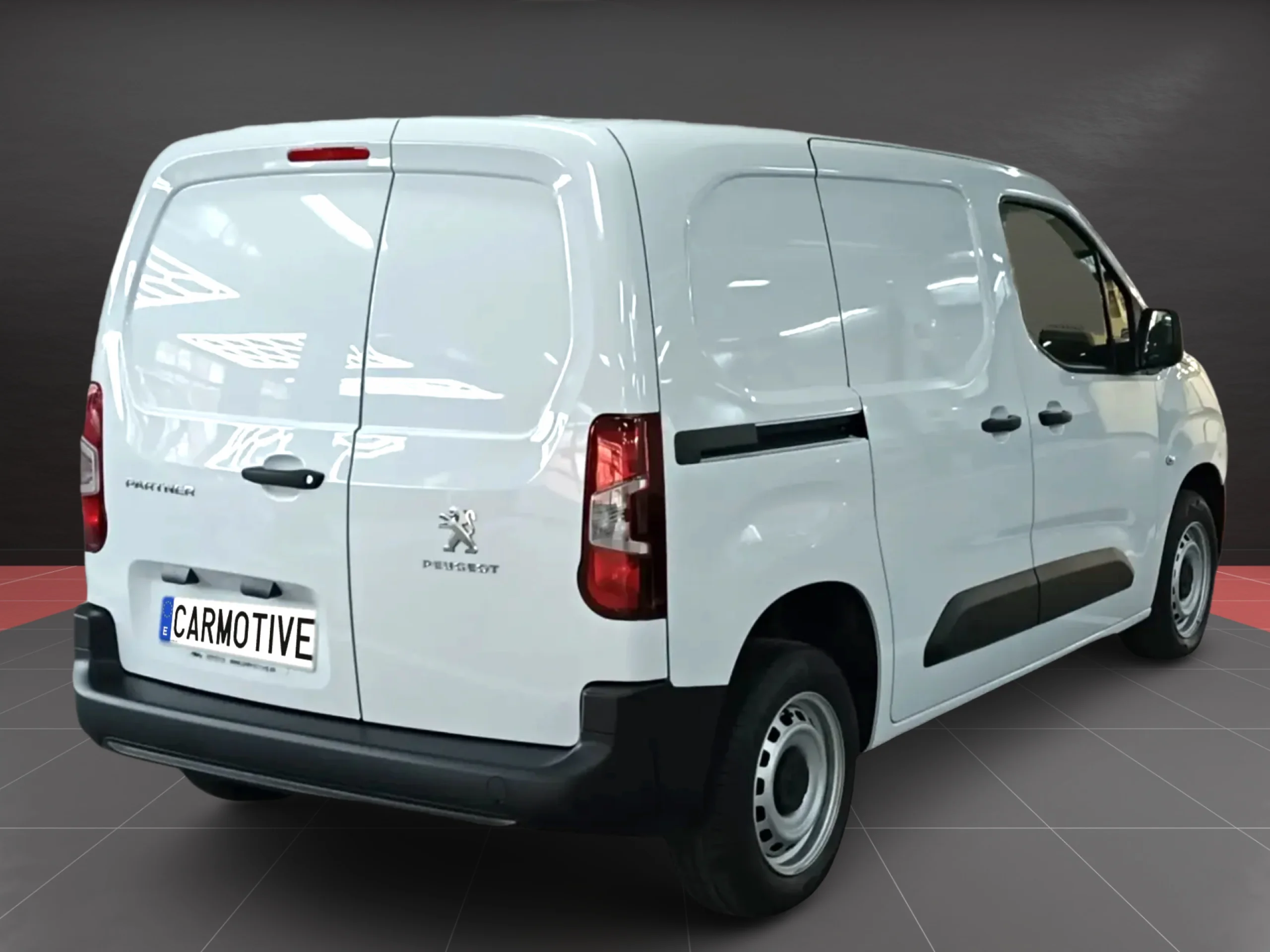 Peugeot Partner Pro standard 102CV - Foto 5