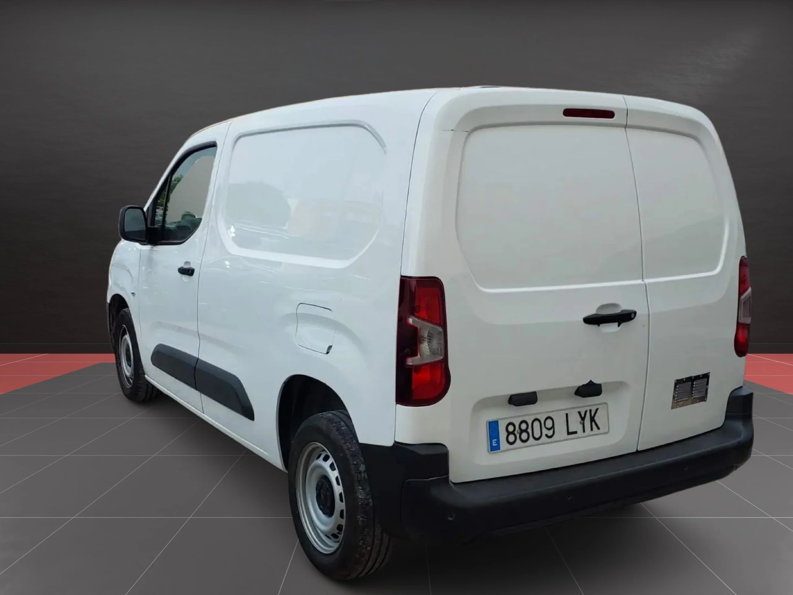 Opel Combo Furgón L1H1 | Solo 93.300 km | Desde 225€/mes - Foto 5