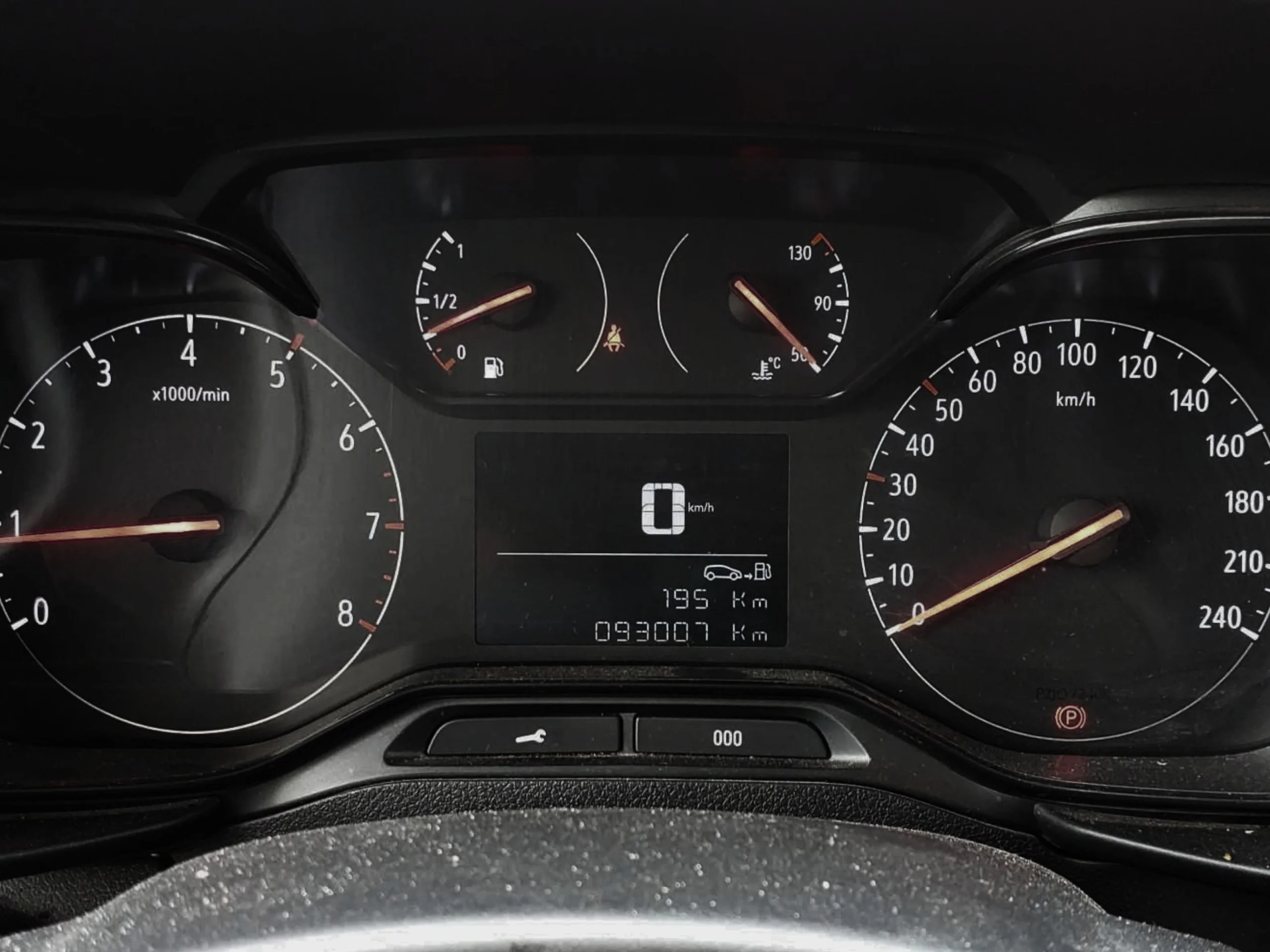 Opel Combo Furgón L1H1 | Solo 93.300 km | Desde 225€/mes - Foto 9