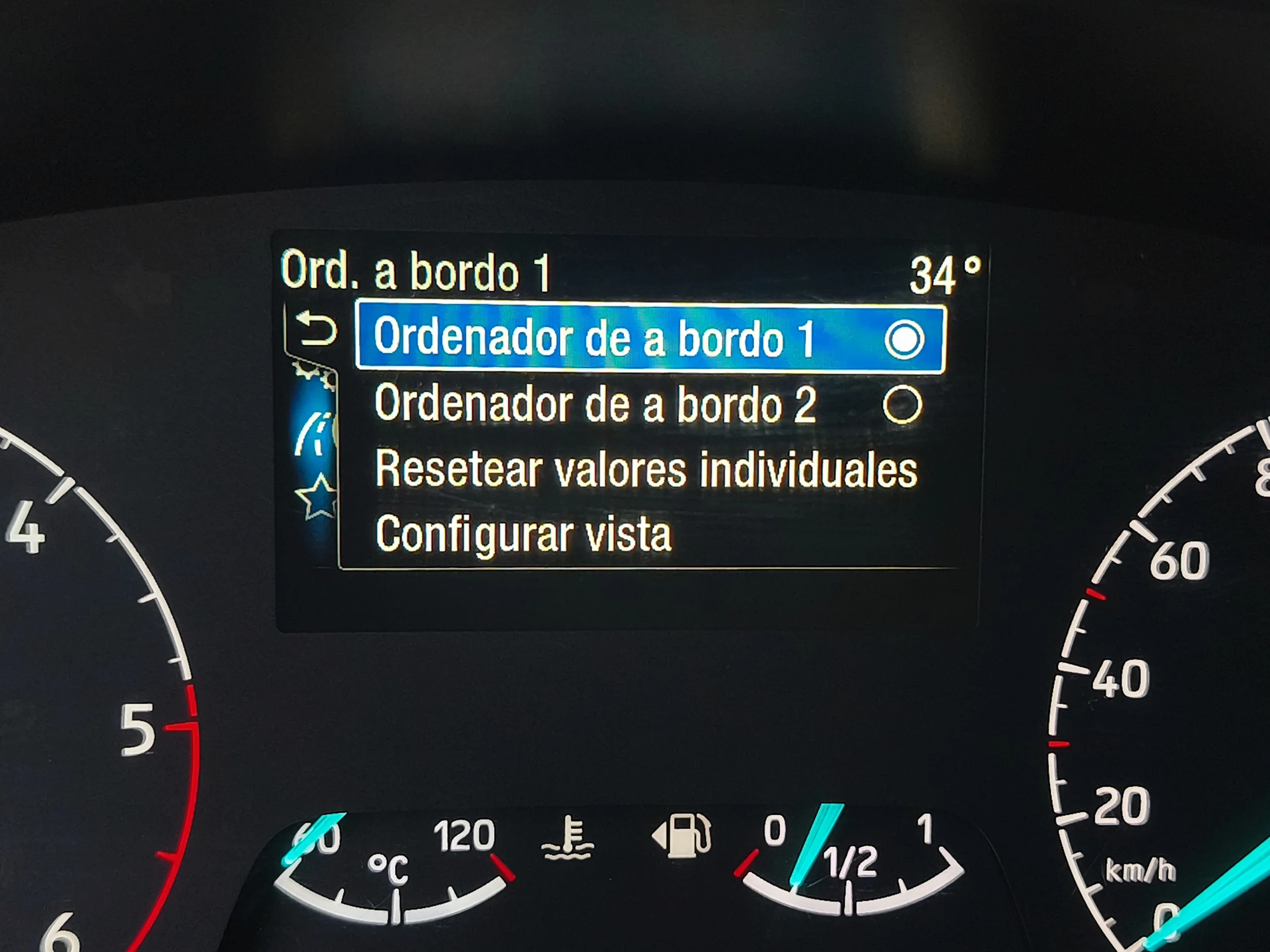 Ford Transit Furgón L3H2 Trend (2023) | 2.0 Diésel | Desde 403€/mes - Foto 15