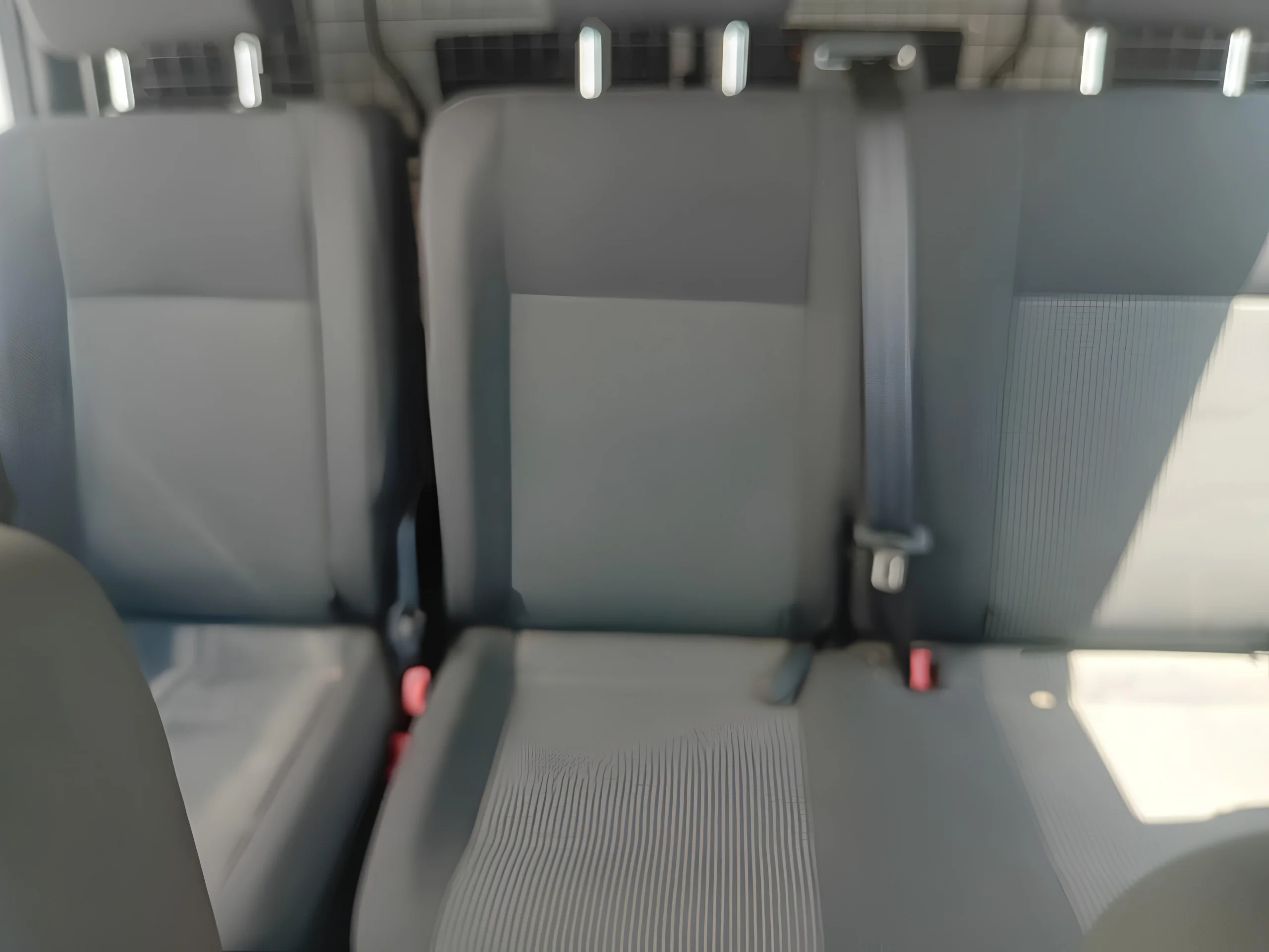 Volkswagen Transporter Mixto 5 plazas Corto TN 2.0 TDI  BMT 4Motion110kW (150 CV) - Foto 7