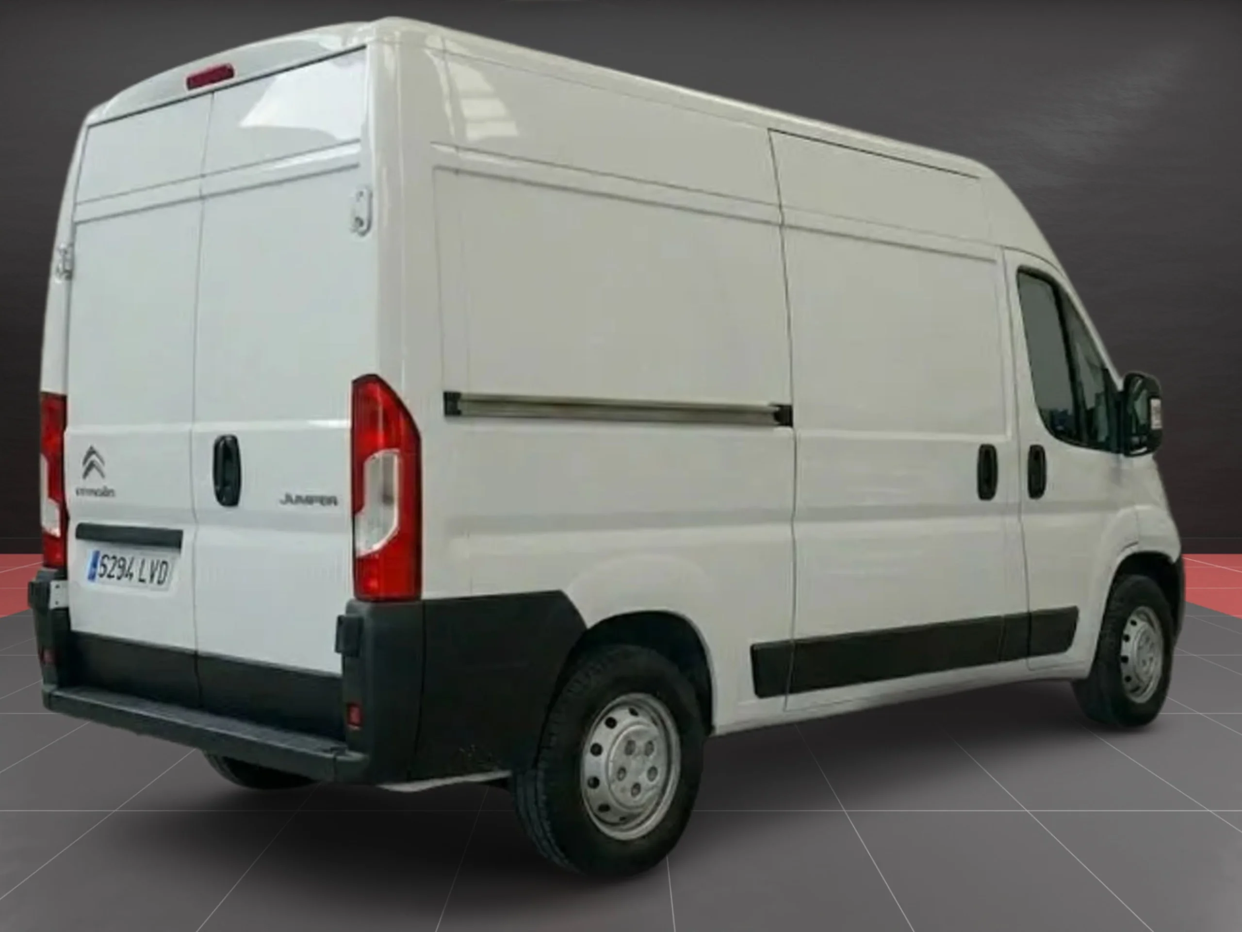 Citroen Jumper BlueHDi 103KW (140CV) Furgón 35L2H2 - Foto 5