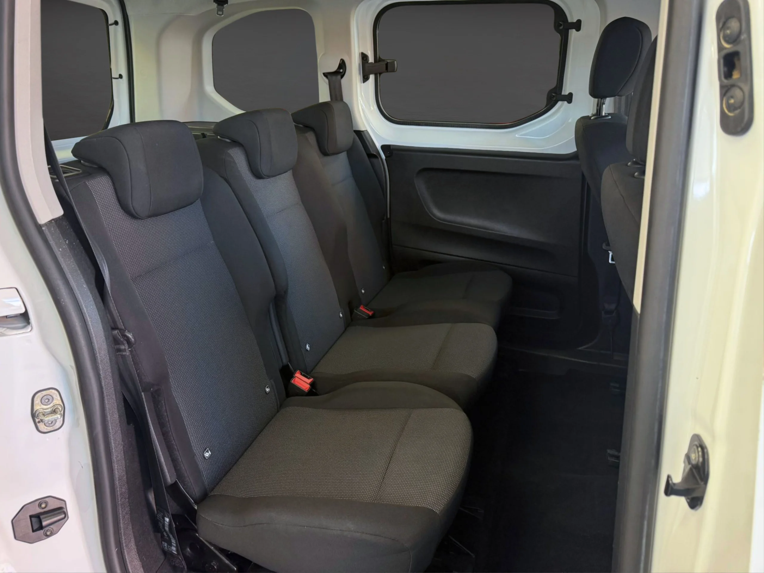 Peugeot Rifter Combi Active 102 CV  BLUEHDI - Foto 14