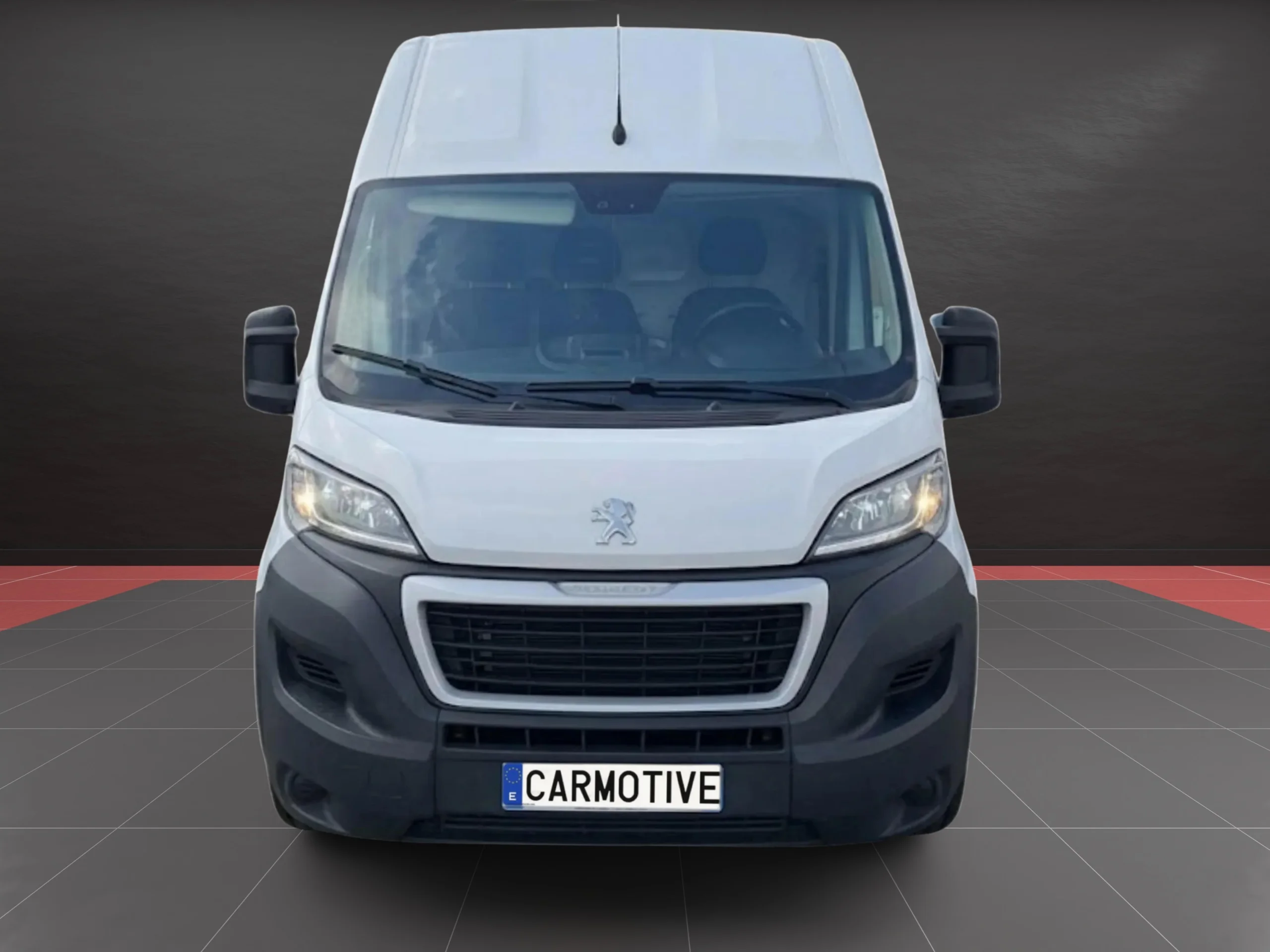 Peugeot Boxer L3H3 140CV Con trampilla elevadora Dhollandia  - Foto 4
