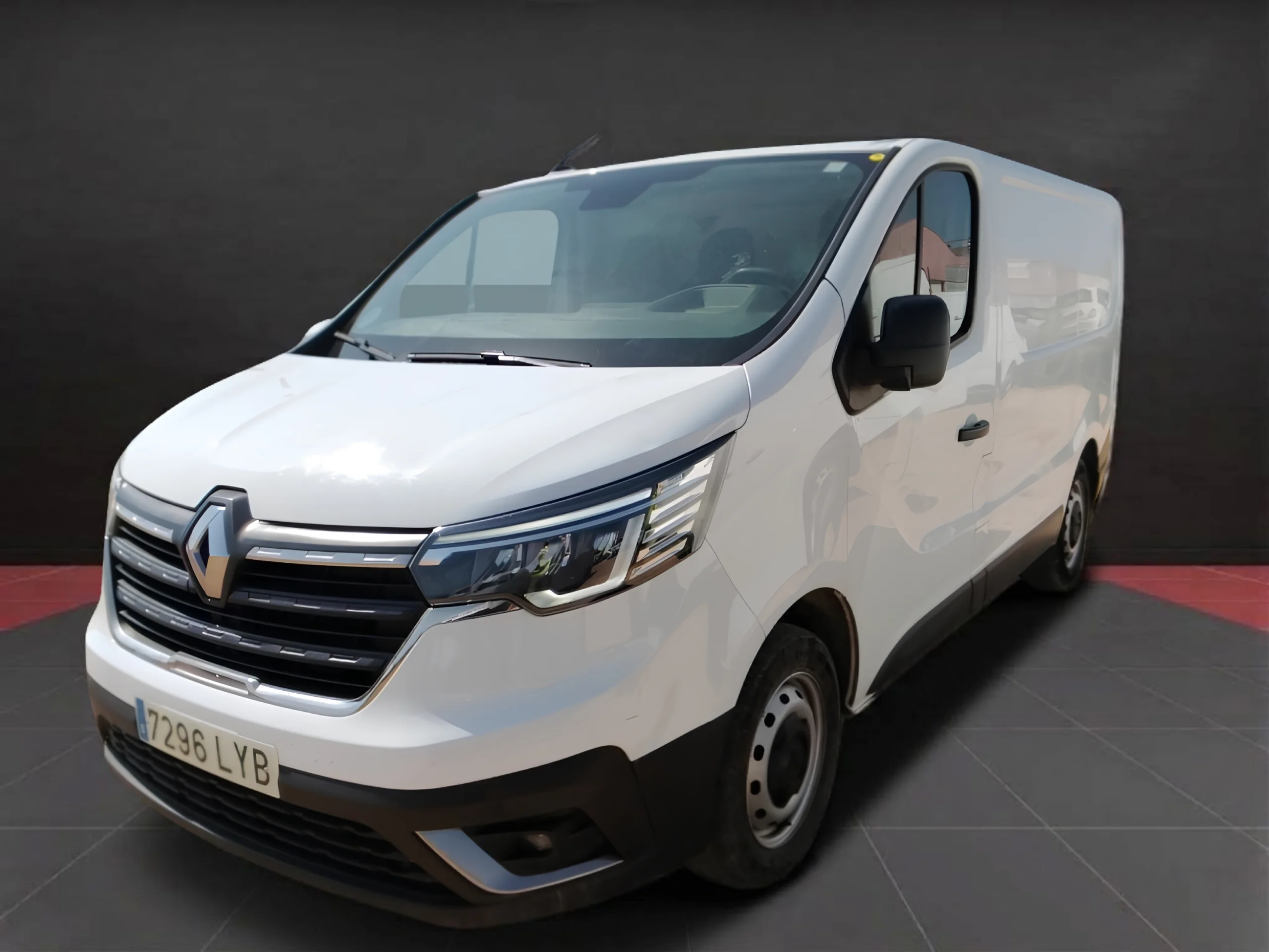 Renault Trafic L1H1 130CV Blue dCi | Desde 344€/mes - Foto 1