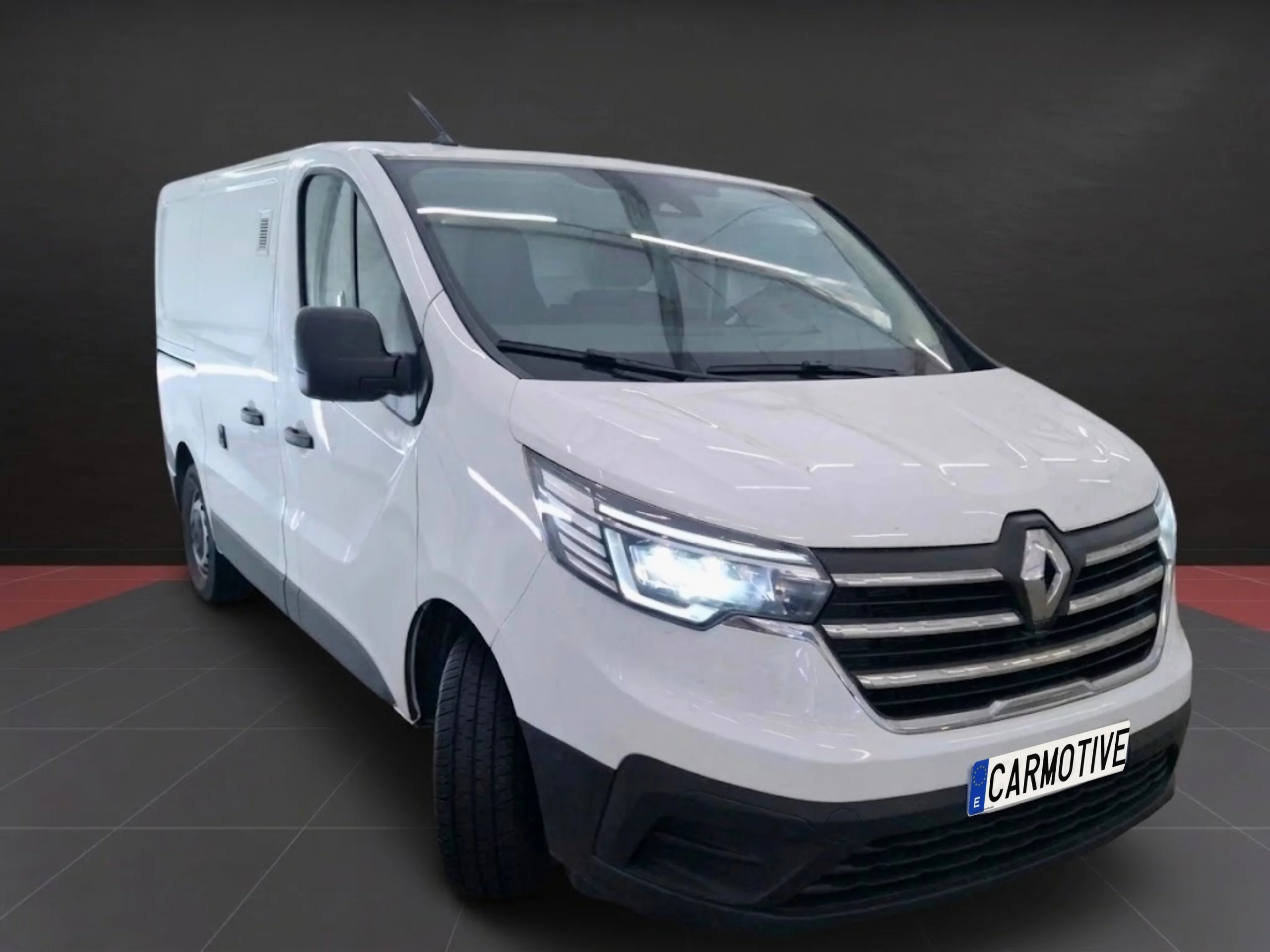 Renault Trafic Furgón L1H1 (2024) | Oportunidad de Reestreno | Desde 403€/mes - Foto 3