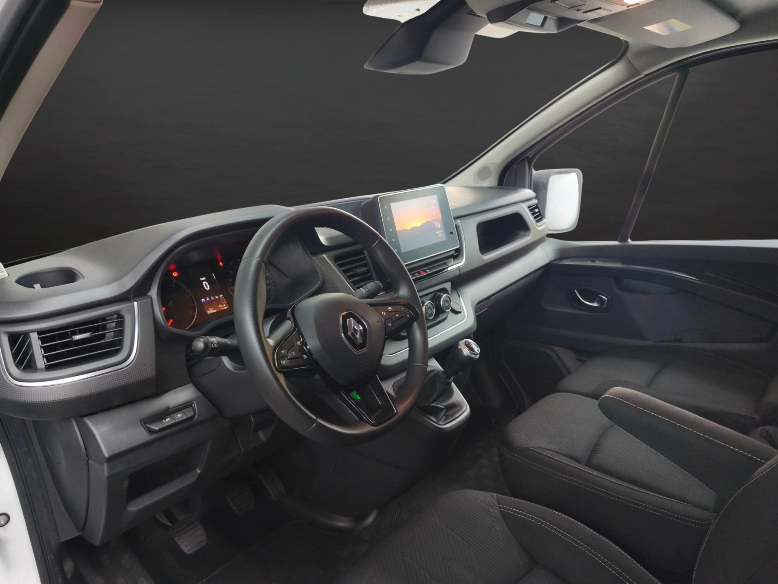 Renault Trafic Furgón L1H1 (2024) | Oportunidad de Reestreno | Desde 403€/mes - Foto 9