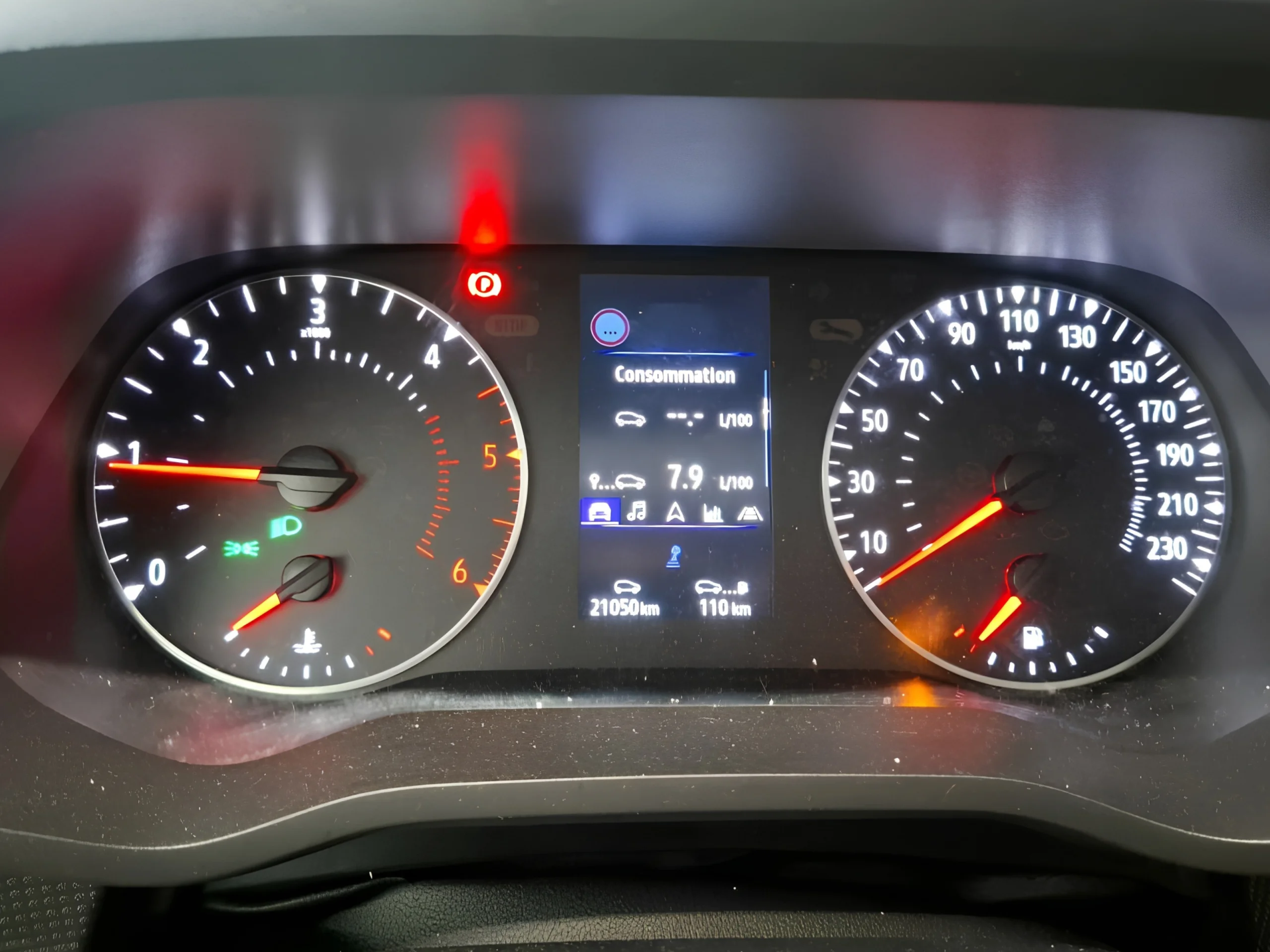 Renault Trafic Furgón L1H1 (2024) | Oportunidad de Reestreno | Desde 403€/mes - Foto 11