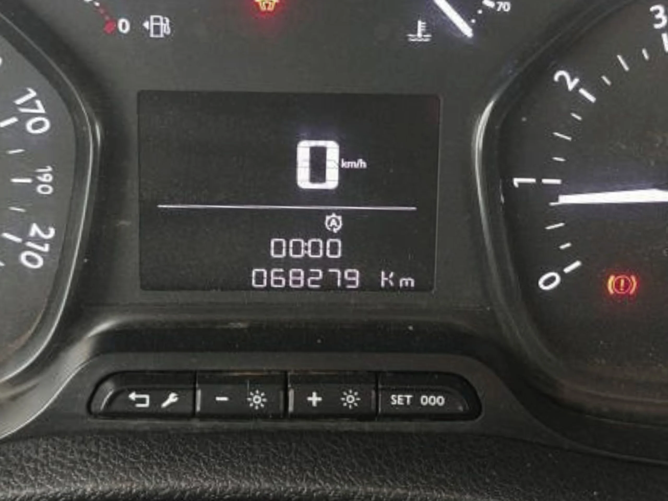 Opel Vivaro Mixta 6 Plazas con separador de carga abatible - Foto 8