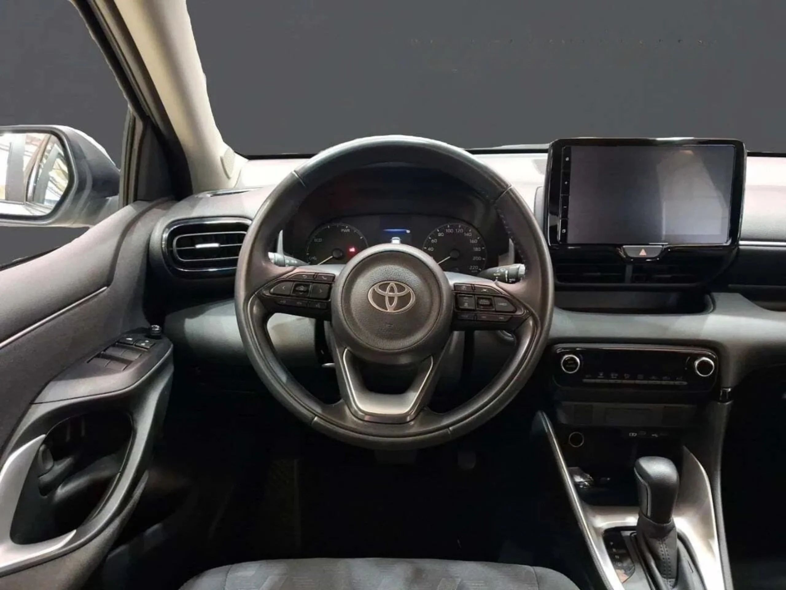 Toyota Yaris 1.5 120H Active Plus Automatico | Etiqeuta ECO | (2025) | Ahorro 2.000€ - Foto 13