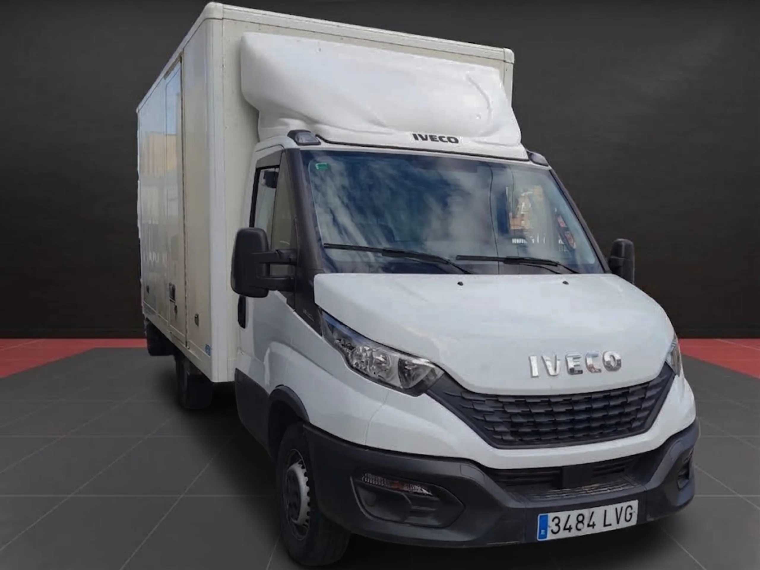 Iveco Daily L4H3 Carrozado con Trampilla | Desde 553€/mes - Foto 5