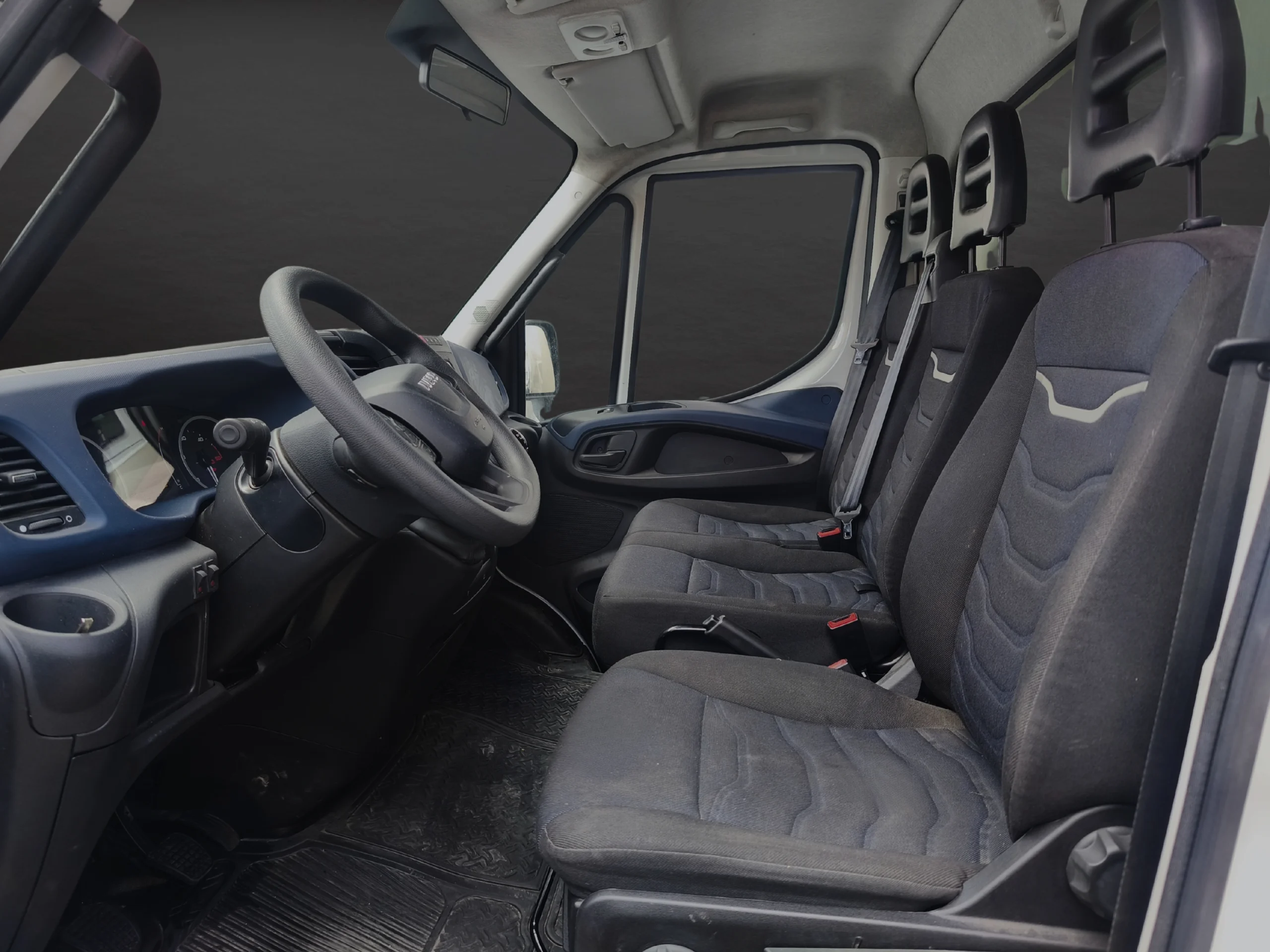 Iveco Daily L4H3 Carrozado con Trampilla | Desde 553€/mes - Foto 12