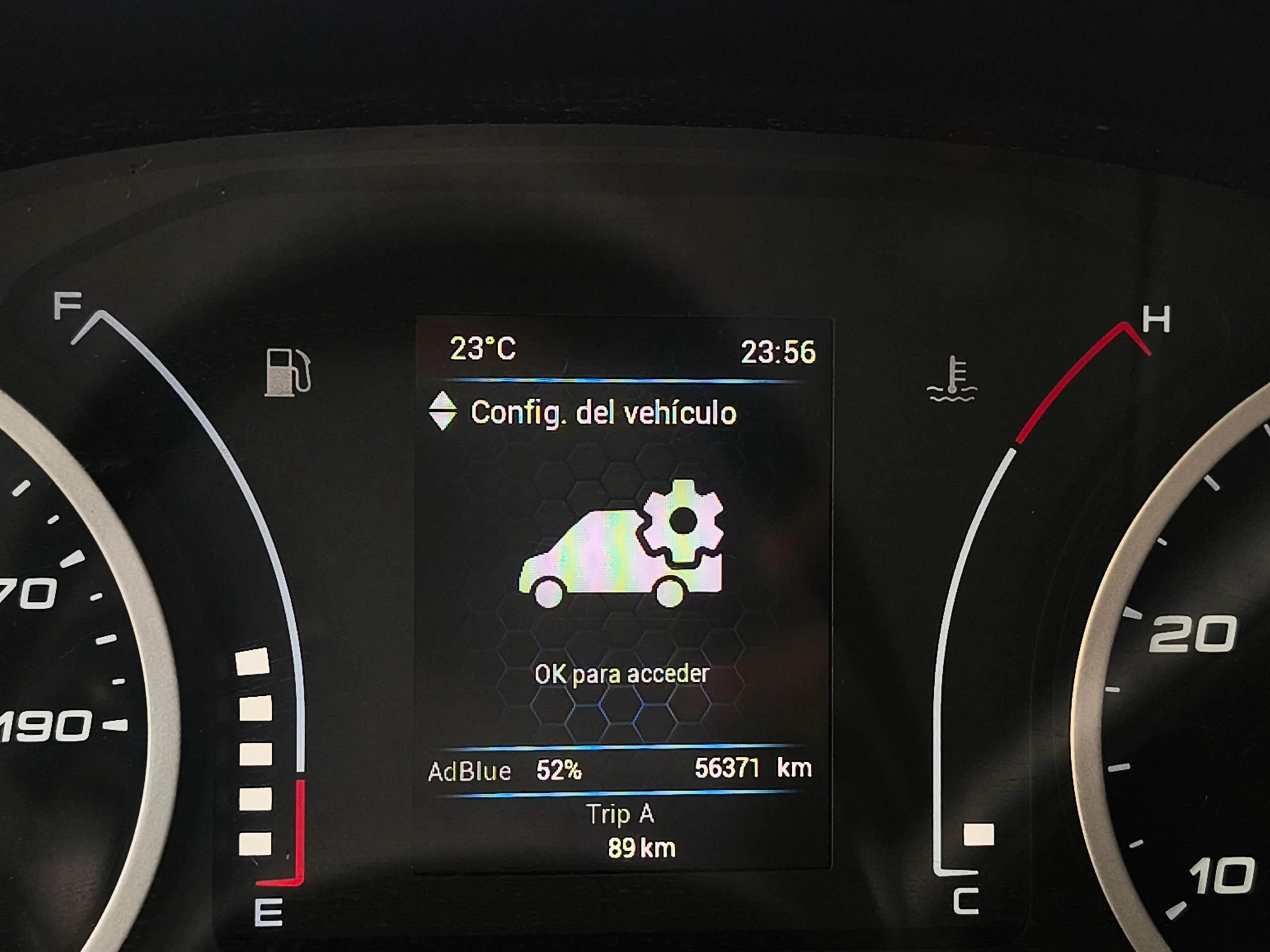 Iveco Daily L4H3 Carrozado con Trampilla | Desde 553€/mes - Foto 15