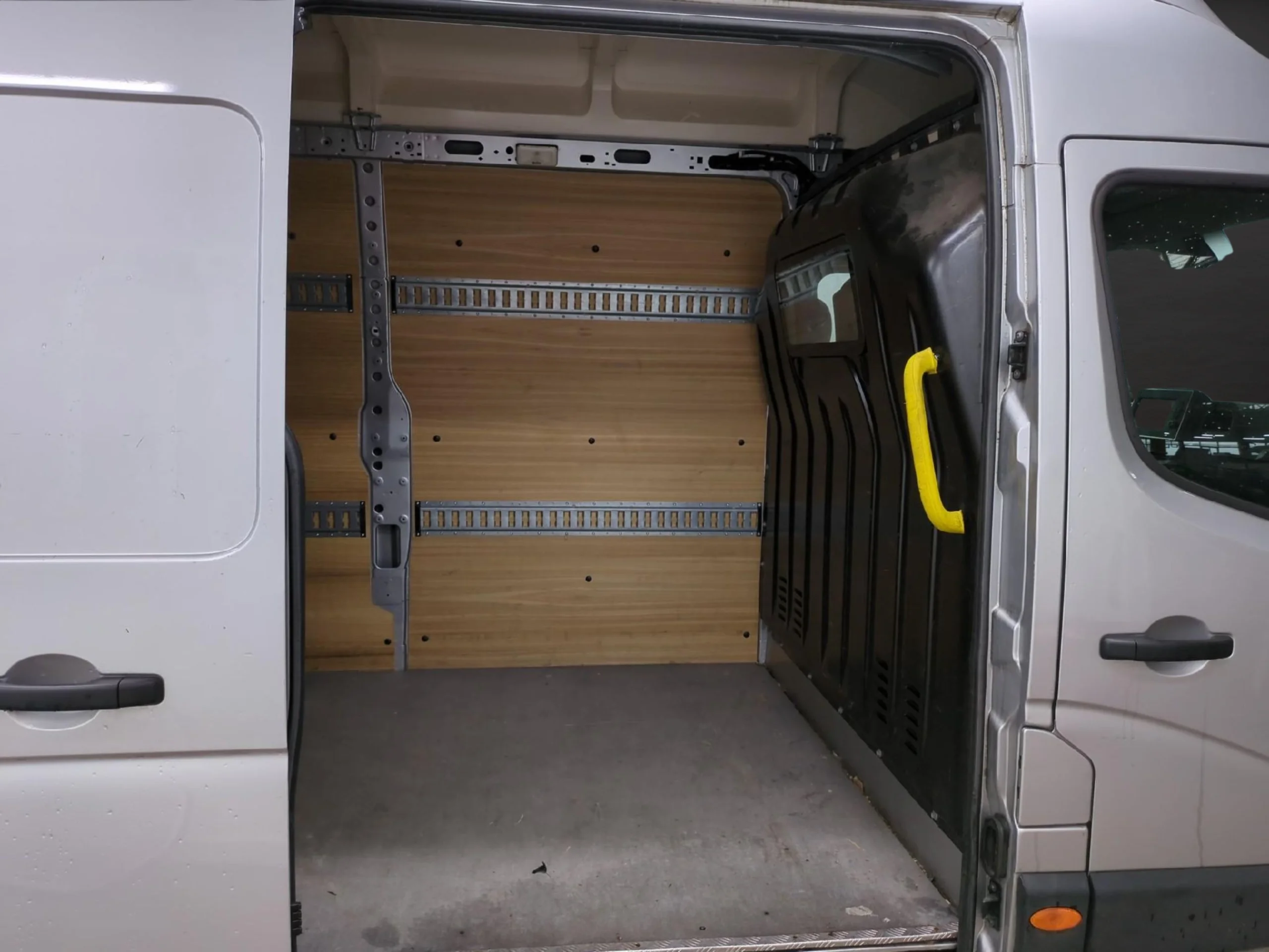 Renault Master L3H3 150CV (2021) | Gris | 379€/mes - Foto 8