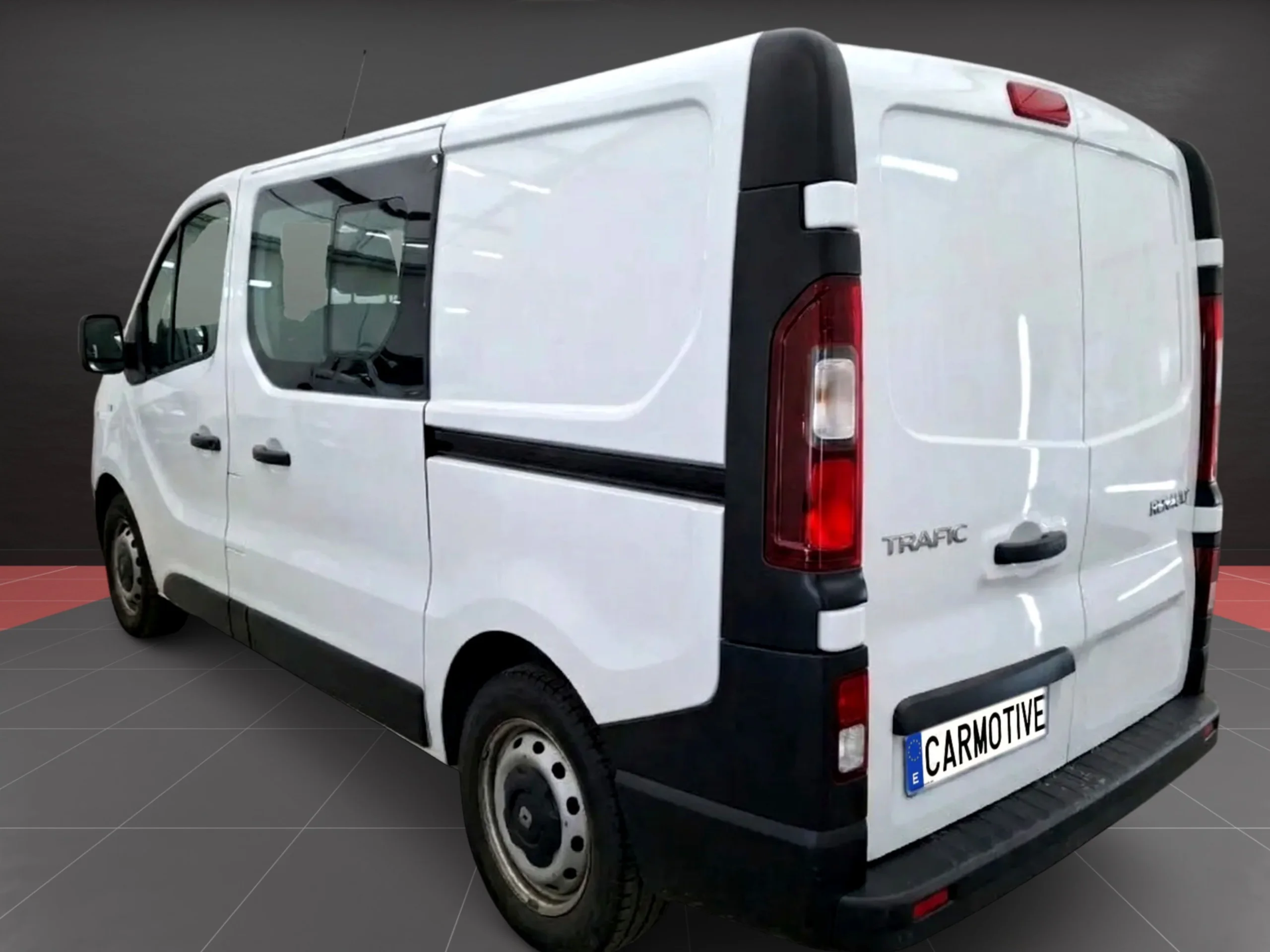 Renault Trafic Doble cabina 6 Plazas con separador de carga LH1 150CV - Foto 5