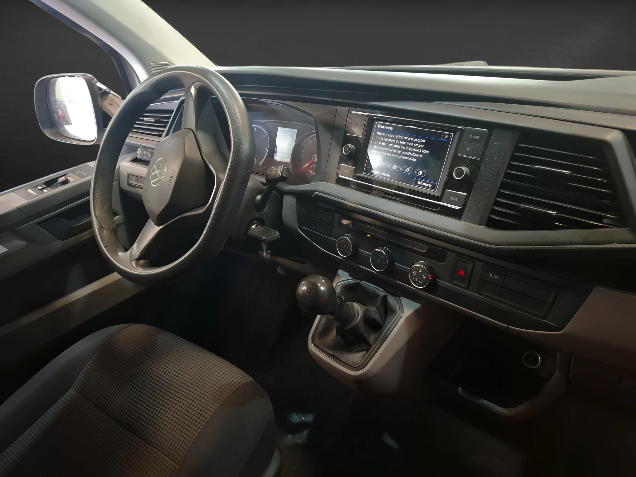 Volkswagen Transporter L1H1 Business (2023) | Desde 402€/mes - Foto 9