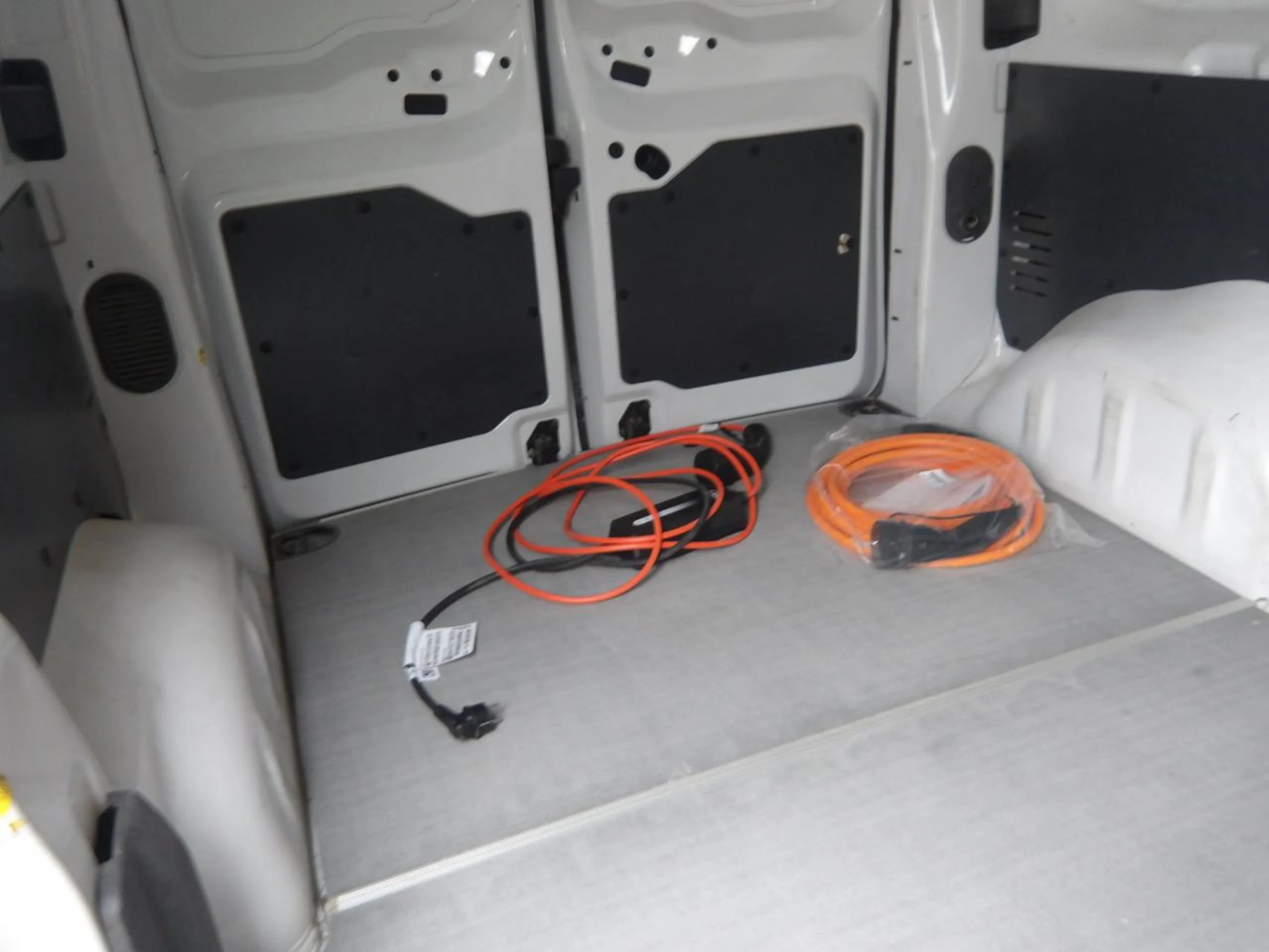 Toyota Proace ELÉCTRICA 75 kWh | ETIQUETA CERO | AUTONOMIA HASTA 300 KM | FURGONETA SEGUNDA MANO  - Foto 11