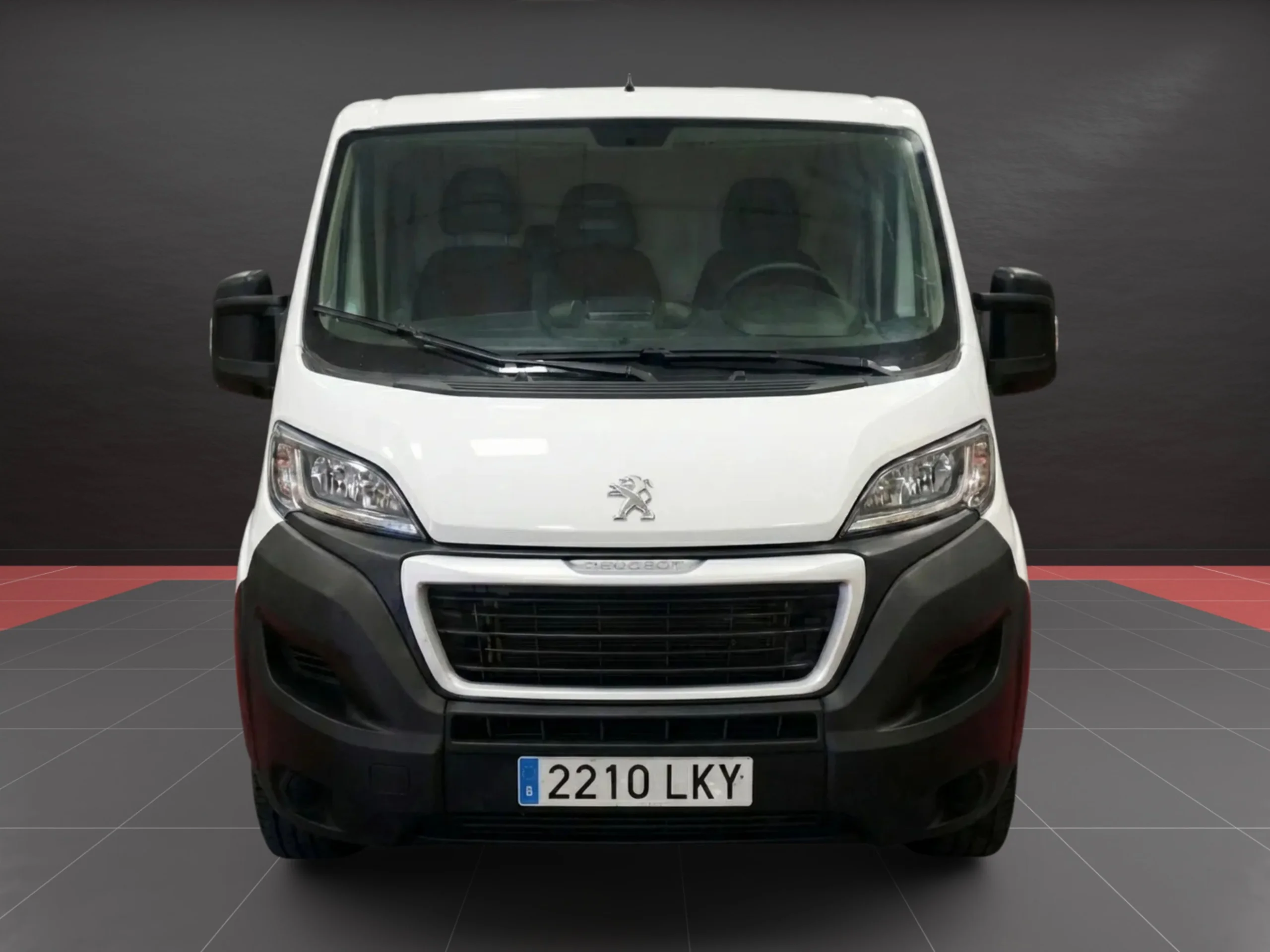 Peugeot Boxer 330 L1 H1 BHDI 88kW (120CV) S&S 6 Vel. M  - Foto 3